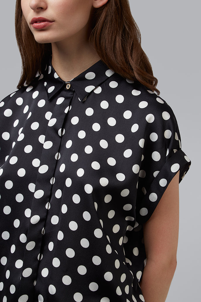 Abinaya Pretty Spot Black And White Blouse