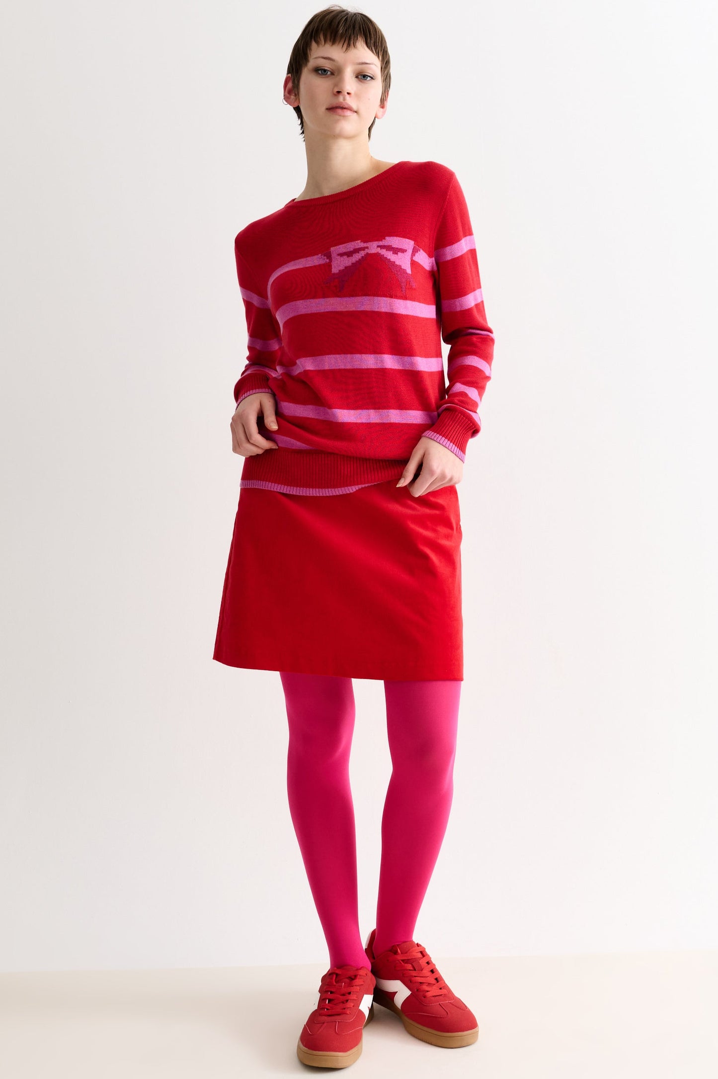 Bly Bow Intarsia Striped Jumper – Red
