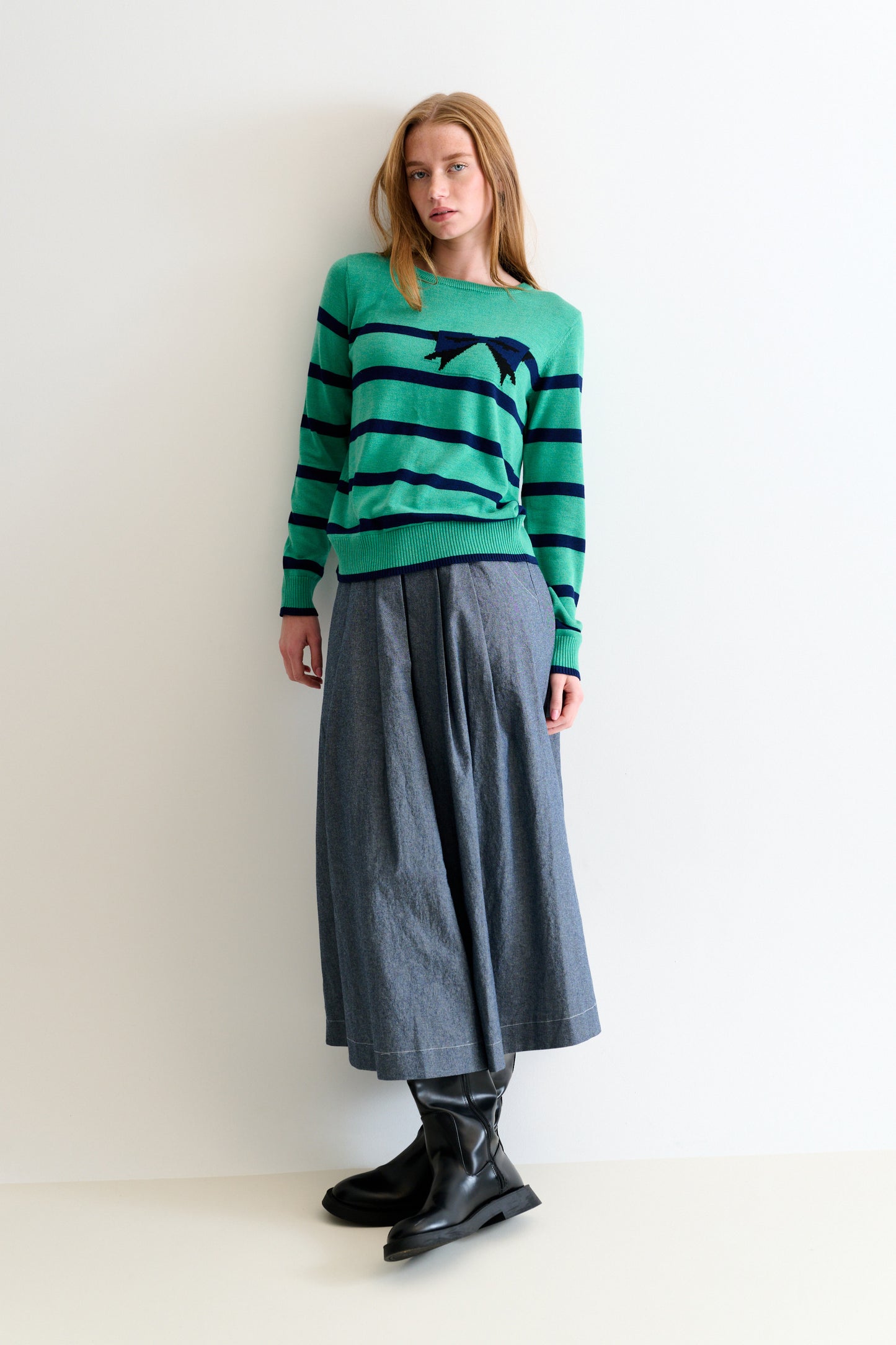 Bly Bow Intarsia Striped Jumper – Navy
