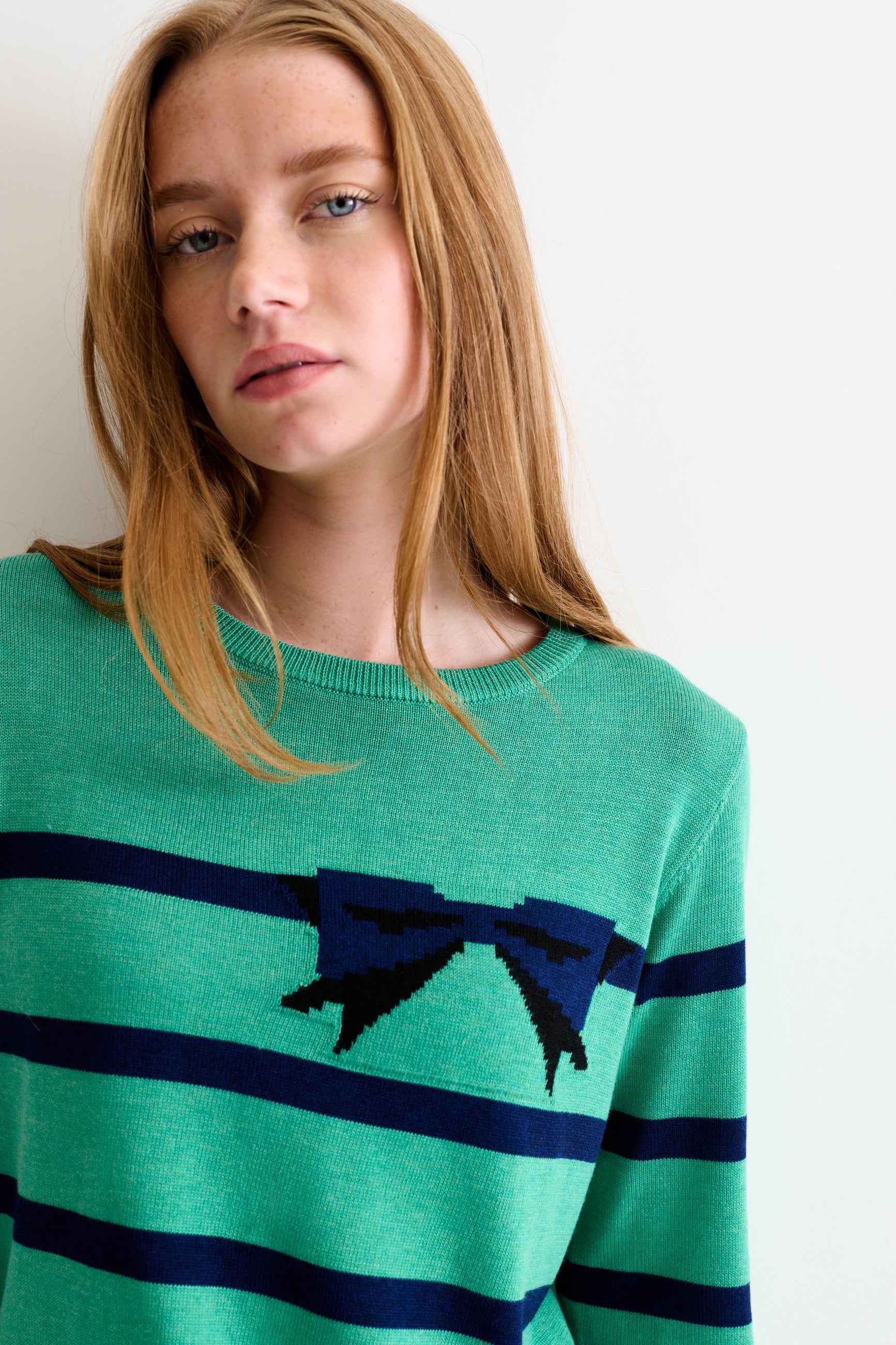 Bly Bow Intarsia Striped Jumper – Navy - Detail 1