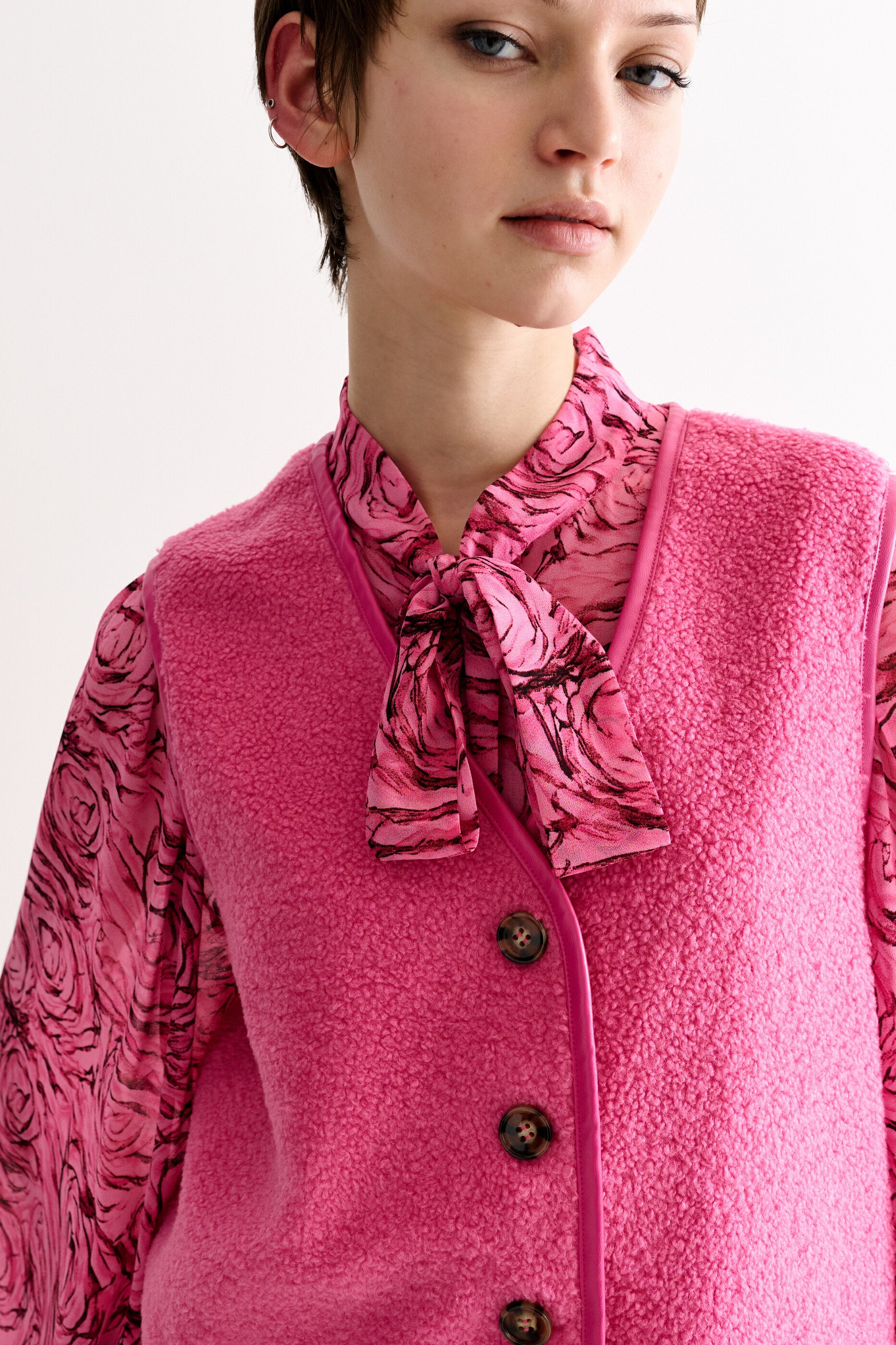 Chris Borg Waistcoat – Pink - Detail 1