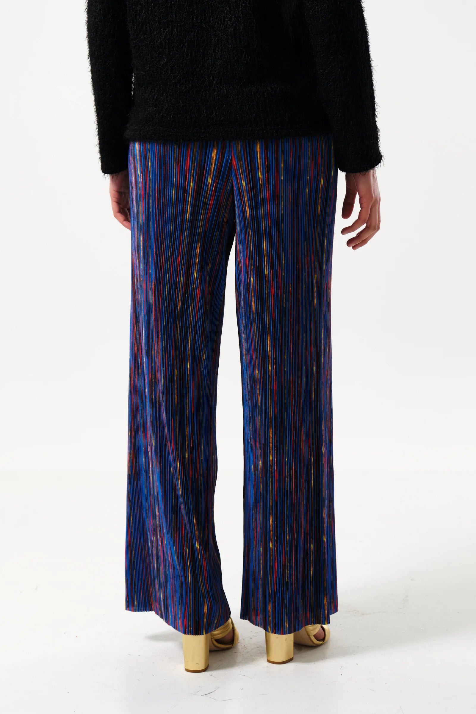Clothide Abstract Print Pleat Trousers - Detail 1