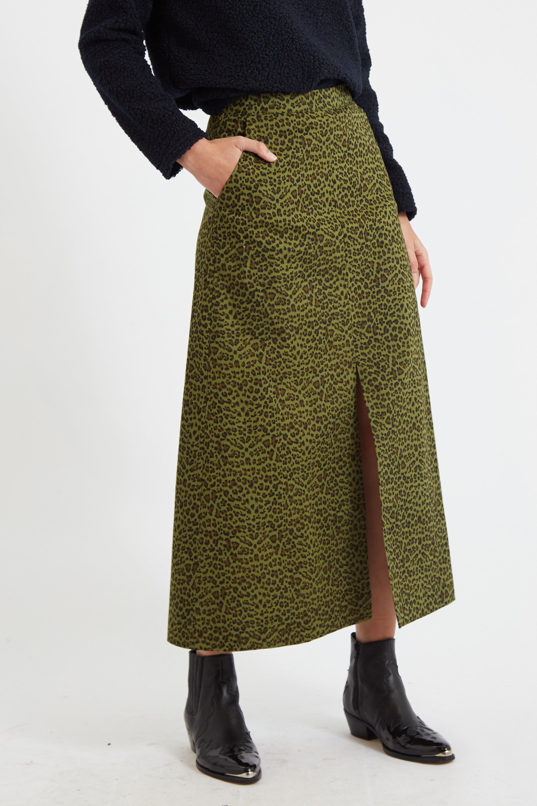 Green leopard print maxi skirt hot sale
