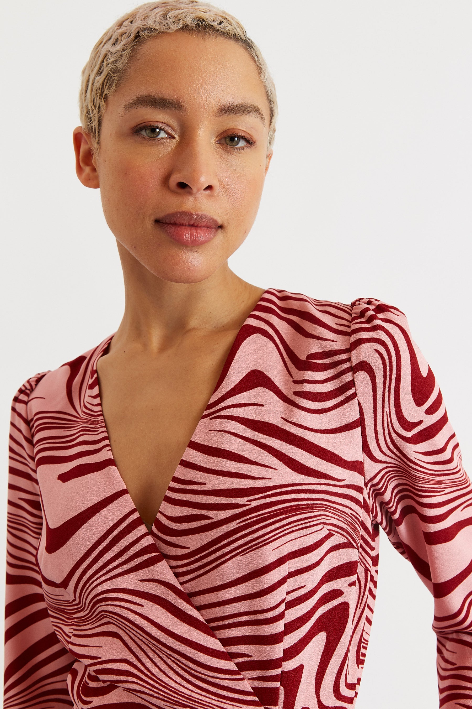 Haden Zebra Pop Print Midi Wrap Dress - Pink - Detail 1