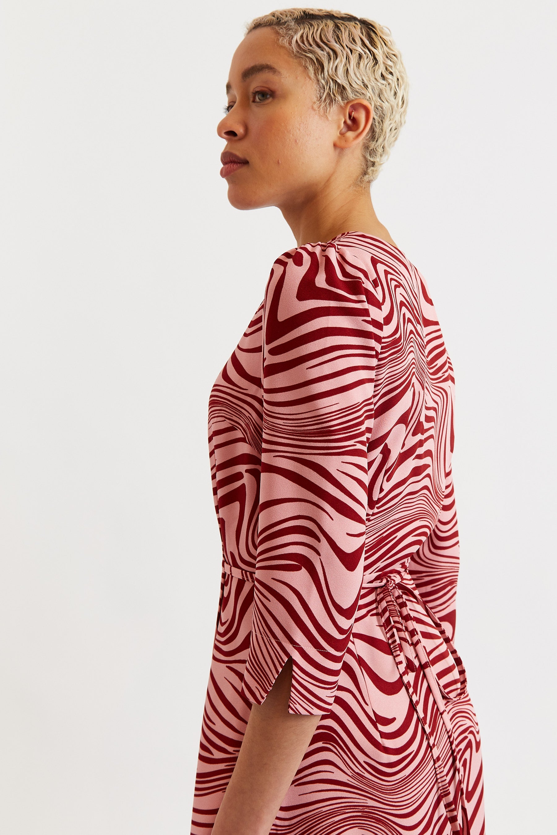 Haden Zebra Pop Print Midi Wrap Dress - Pink - Detail 2
