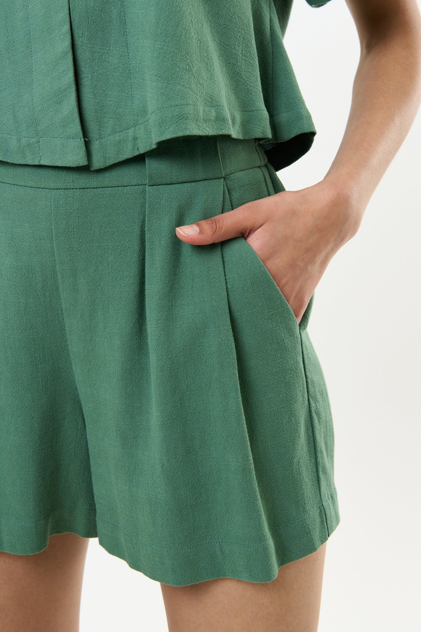 Hilton Linen Mix Shorts - Green