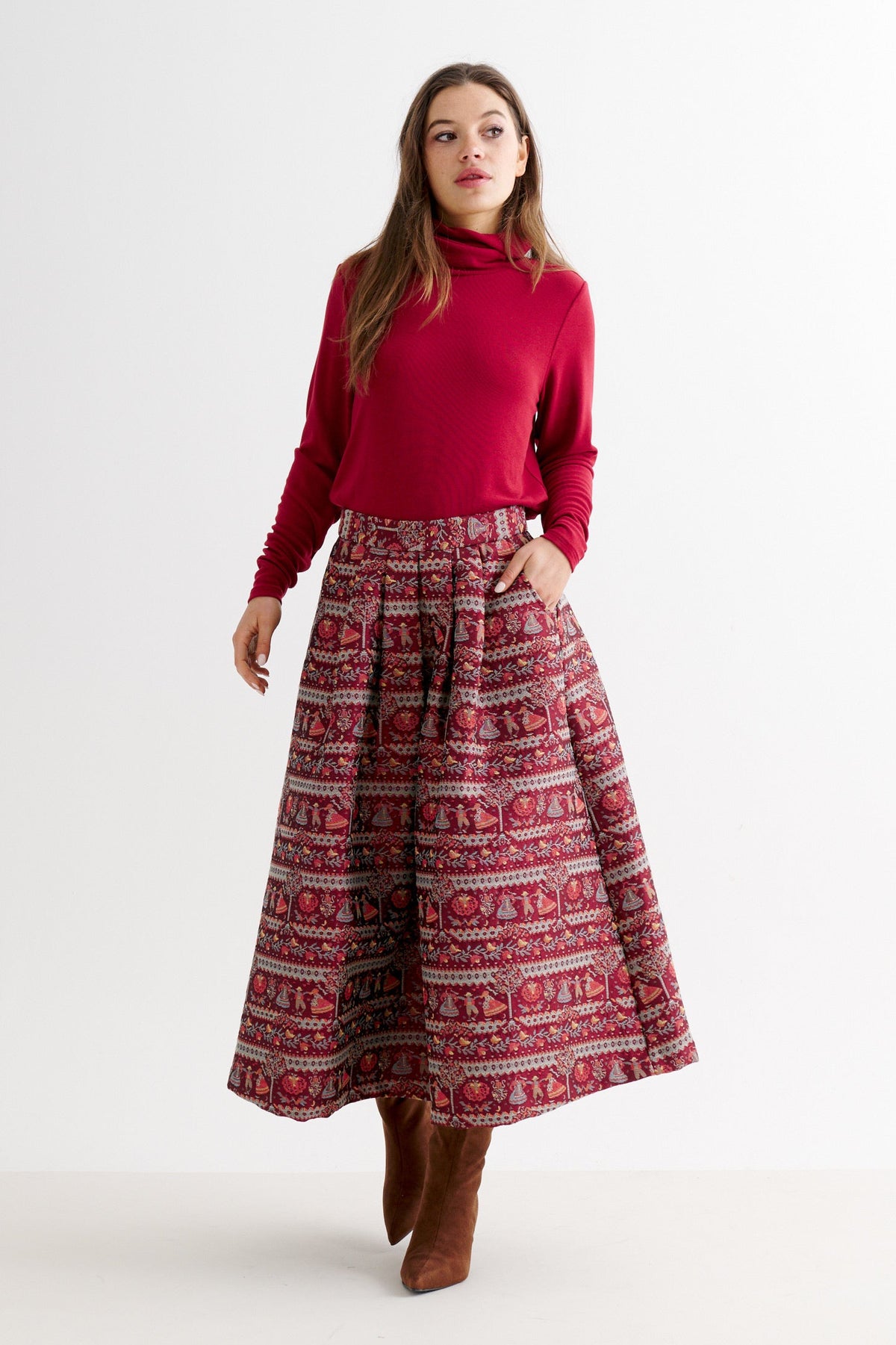 Pasadena Heirloom Jacquard Midaxi Skirt - Wine Red