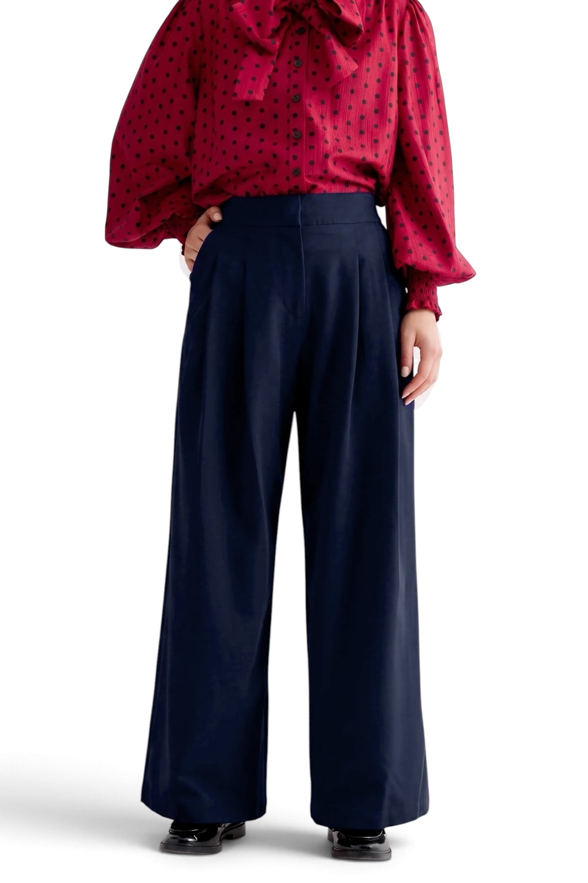 Tyler Fine Twill Pleat Front Wide Leg Trouser - Navy