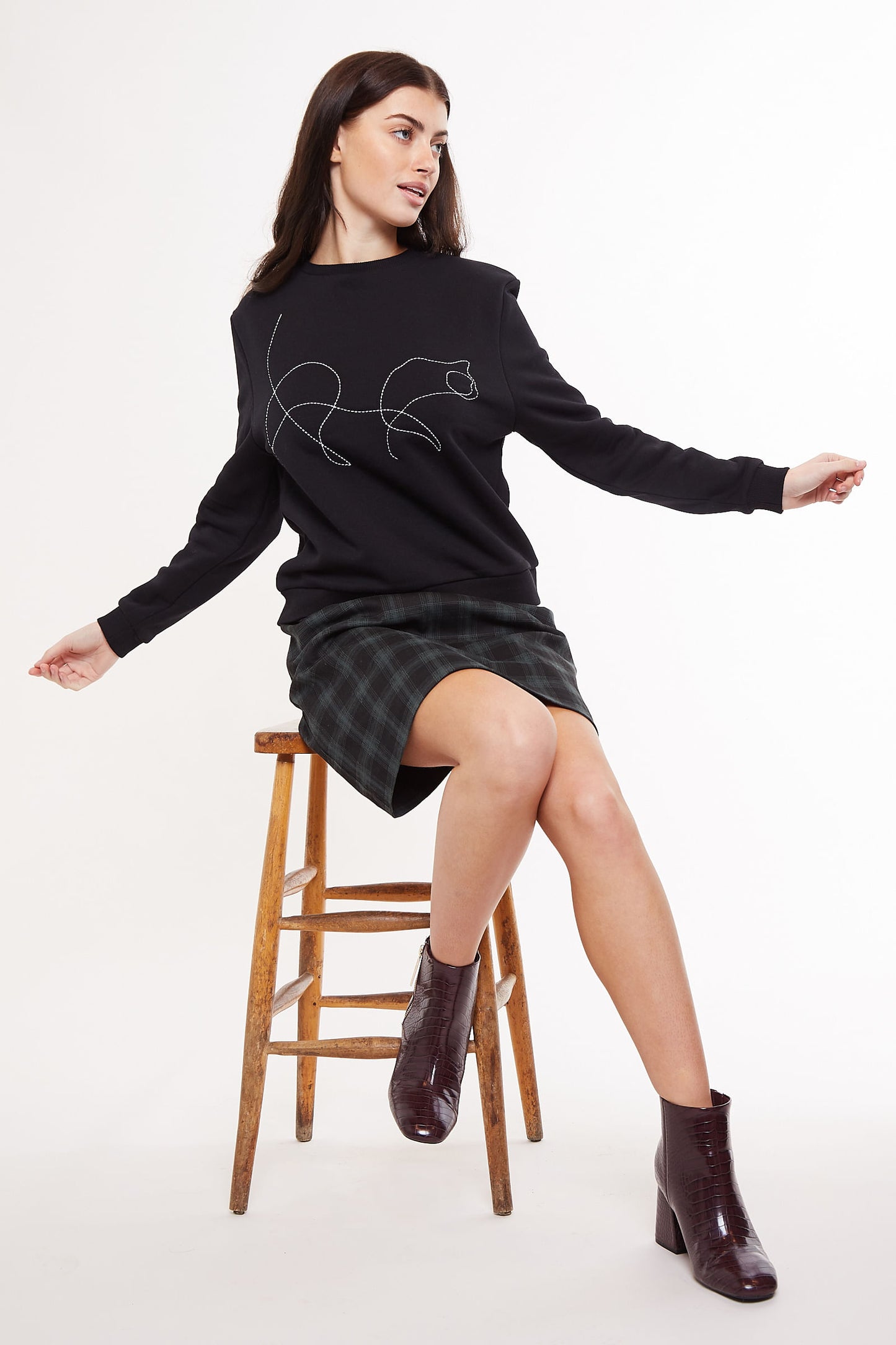Louche Jan Feline Embroided Sweatshirt