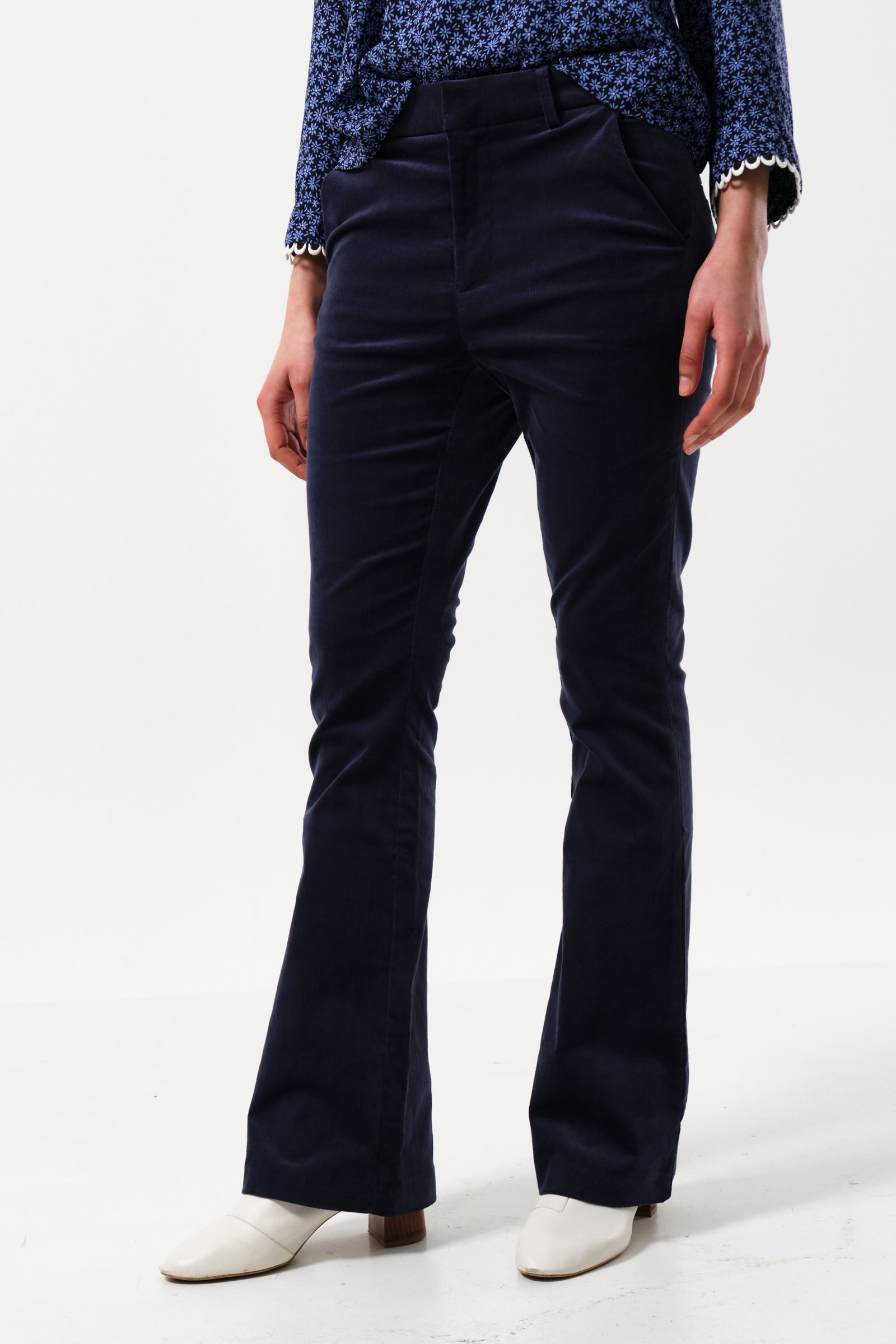 Jayelyn Babycord Flared Trouser - Navy