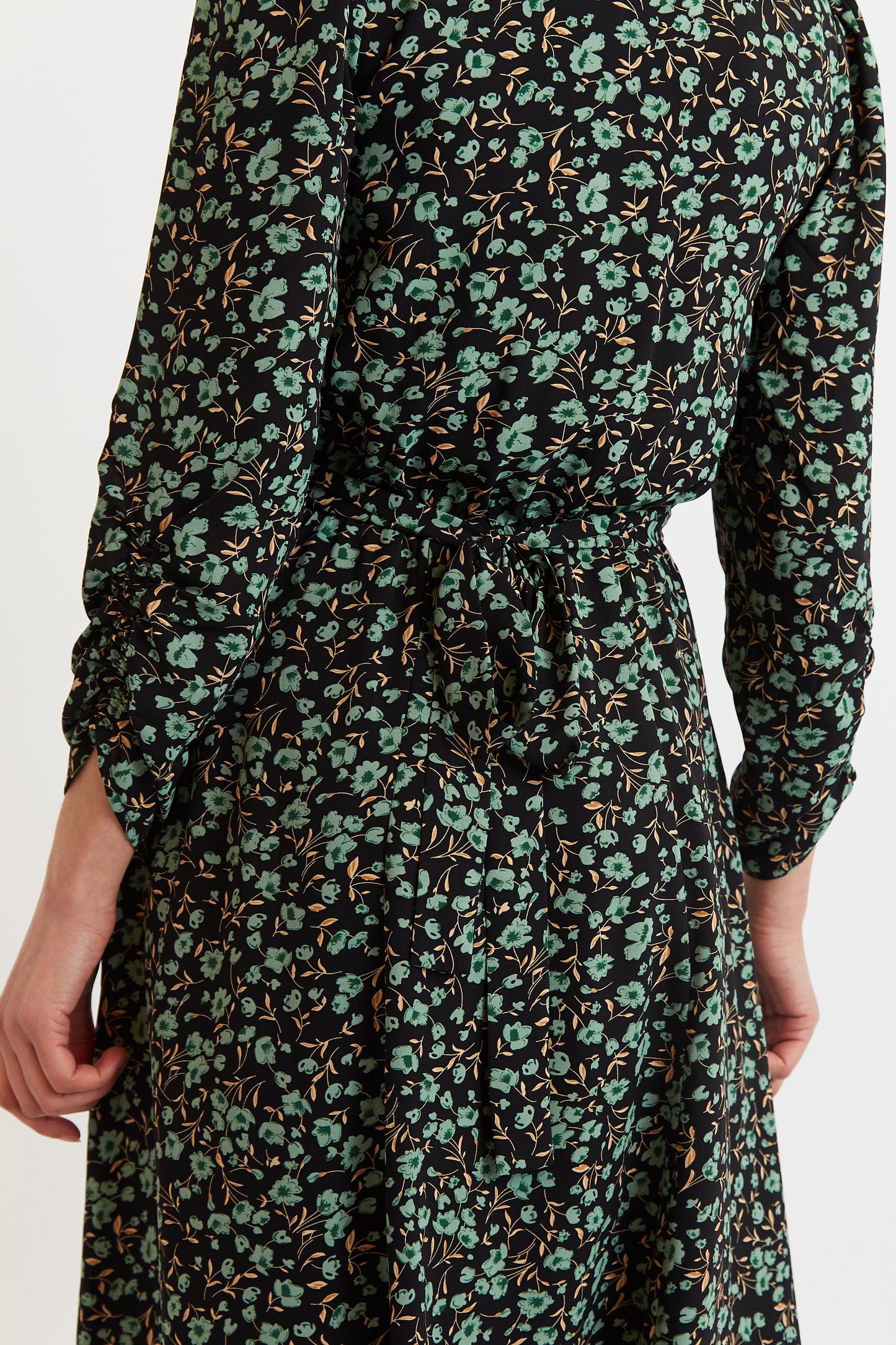 Kathlyn Fleur Vert Print Long Sleeve Midi Dress