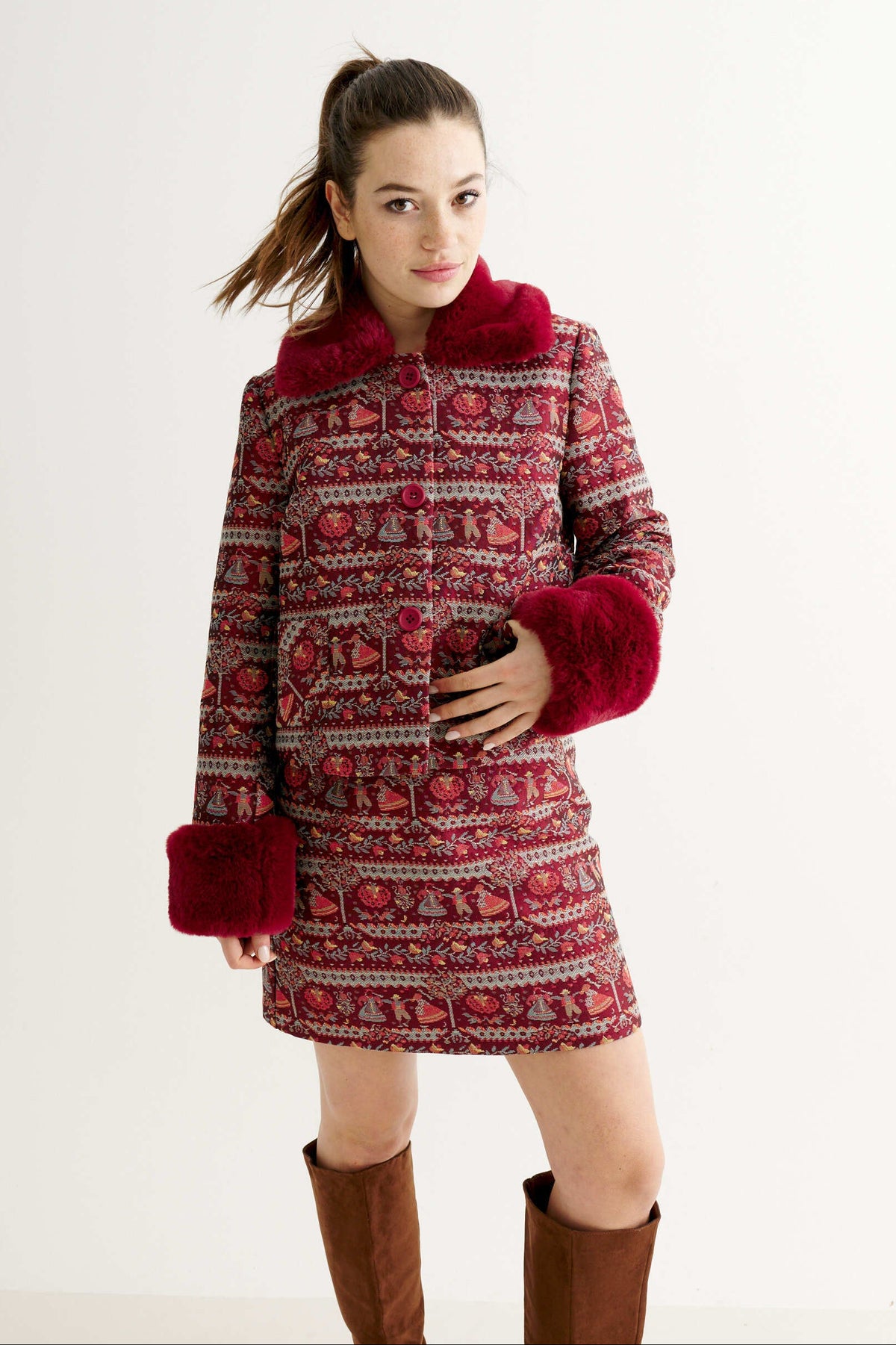 Kent Heirloom Fur Trim Cropped Jacket - Wine