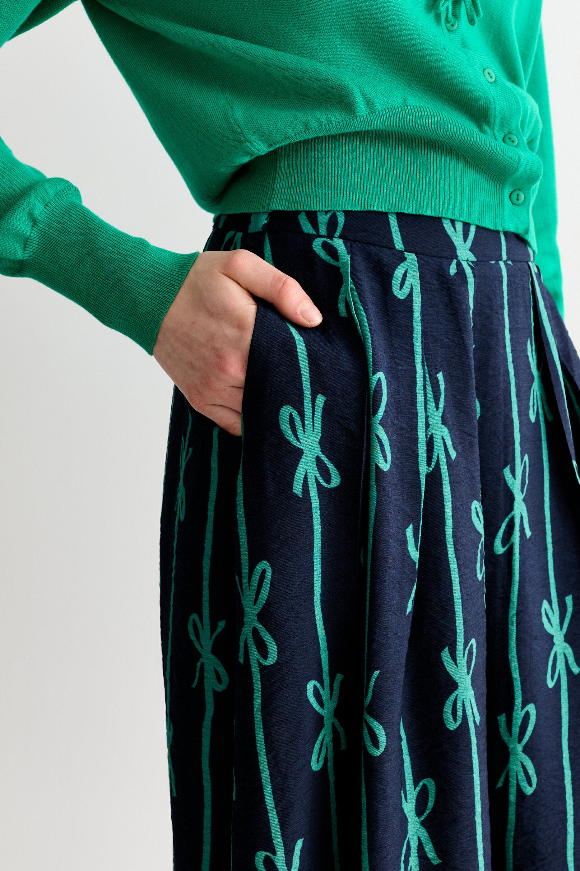 Lizea Tie Up Midi Skirt - Navy - Detail 2