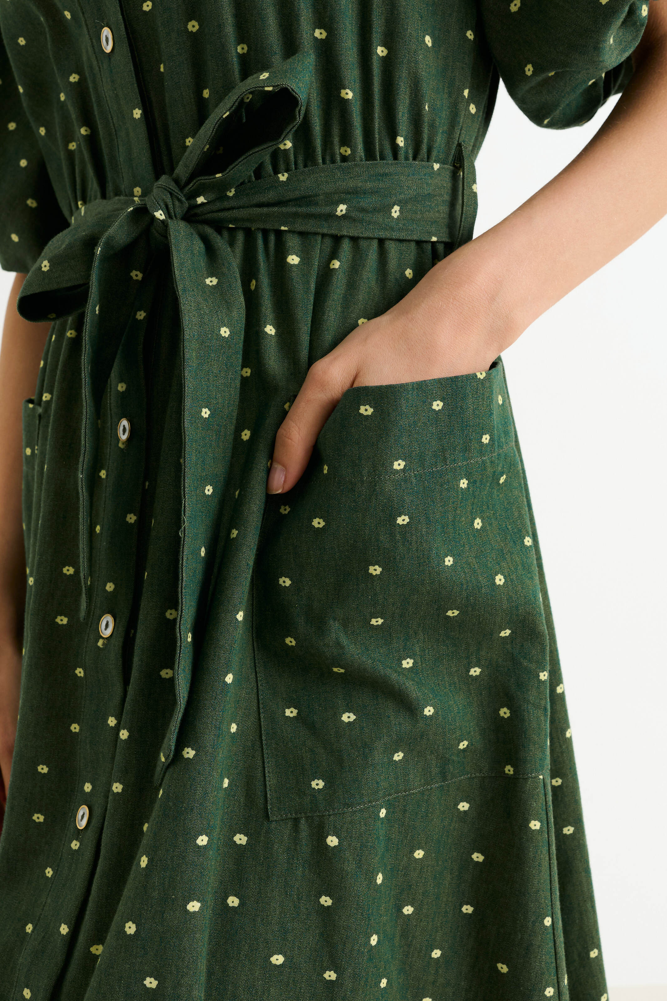 Lola Flower Dot Print Balloon Sleeve Shirtdress - Fern Green