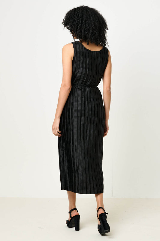Lumina Pleat Surprise Sleeveless Midi Dress - Black