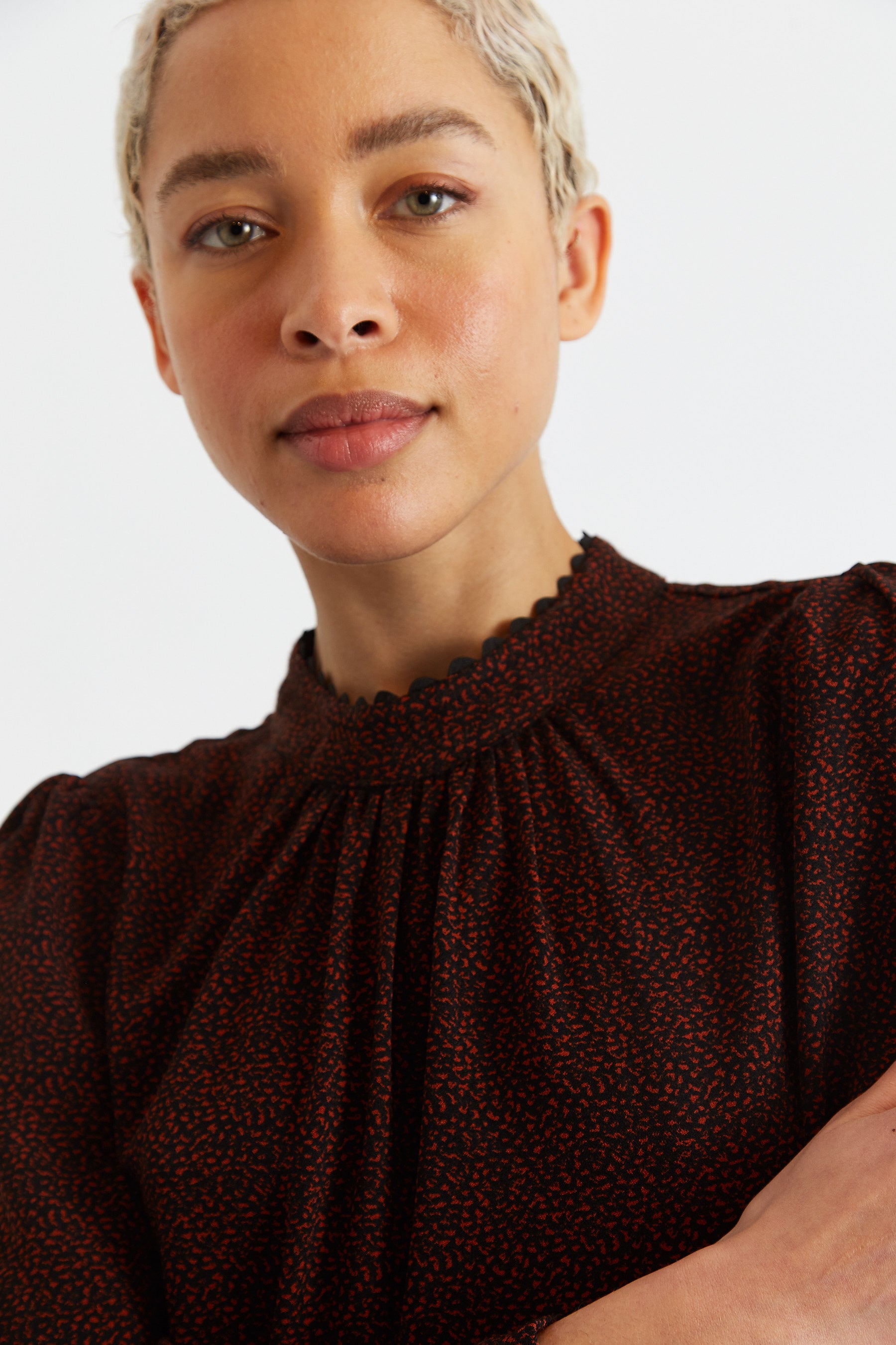 Luna Freckle Print Long Sleeve Blouse - Detail 1