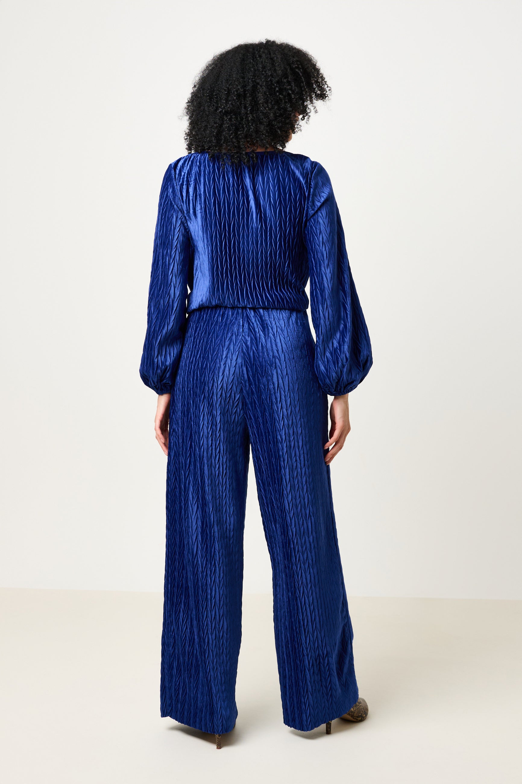 Melvin Velvet Pleat Trouser - Cobalt - Detail 1