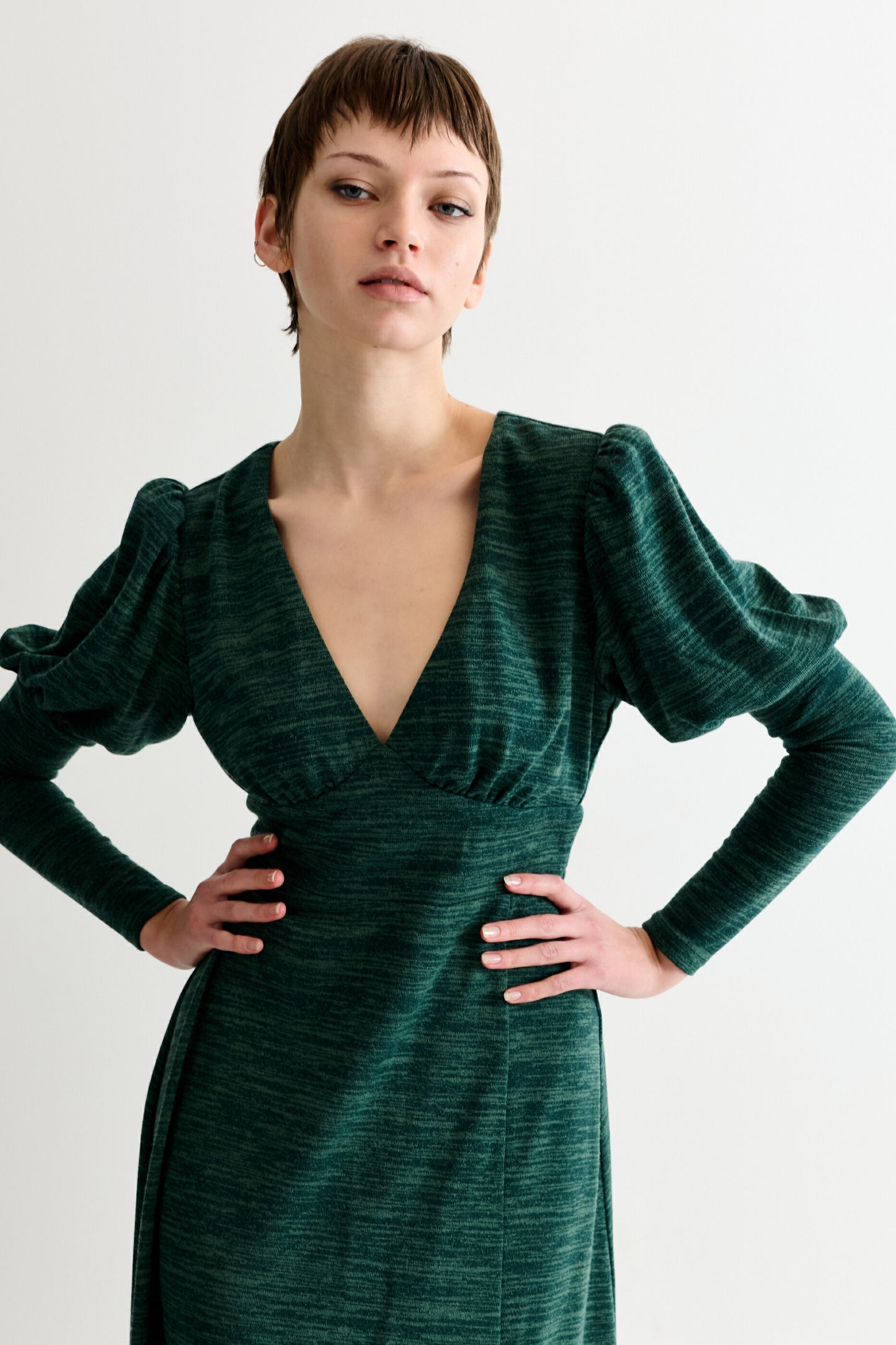 Moa Sustainable Marl Puff Sleeve V Neck Midi Dress - Green