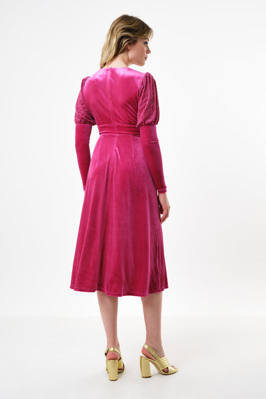 Moa Velvet V-Neck Midi Dress - Pink
