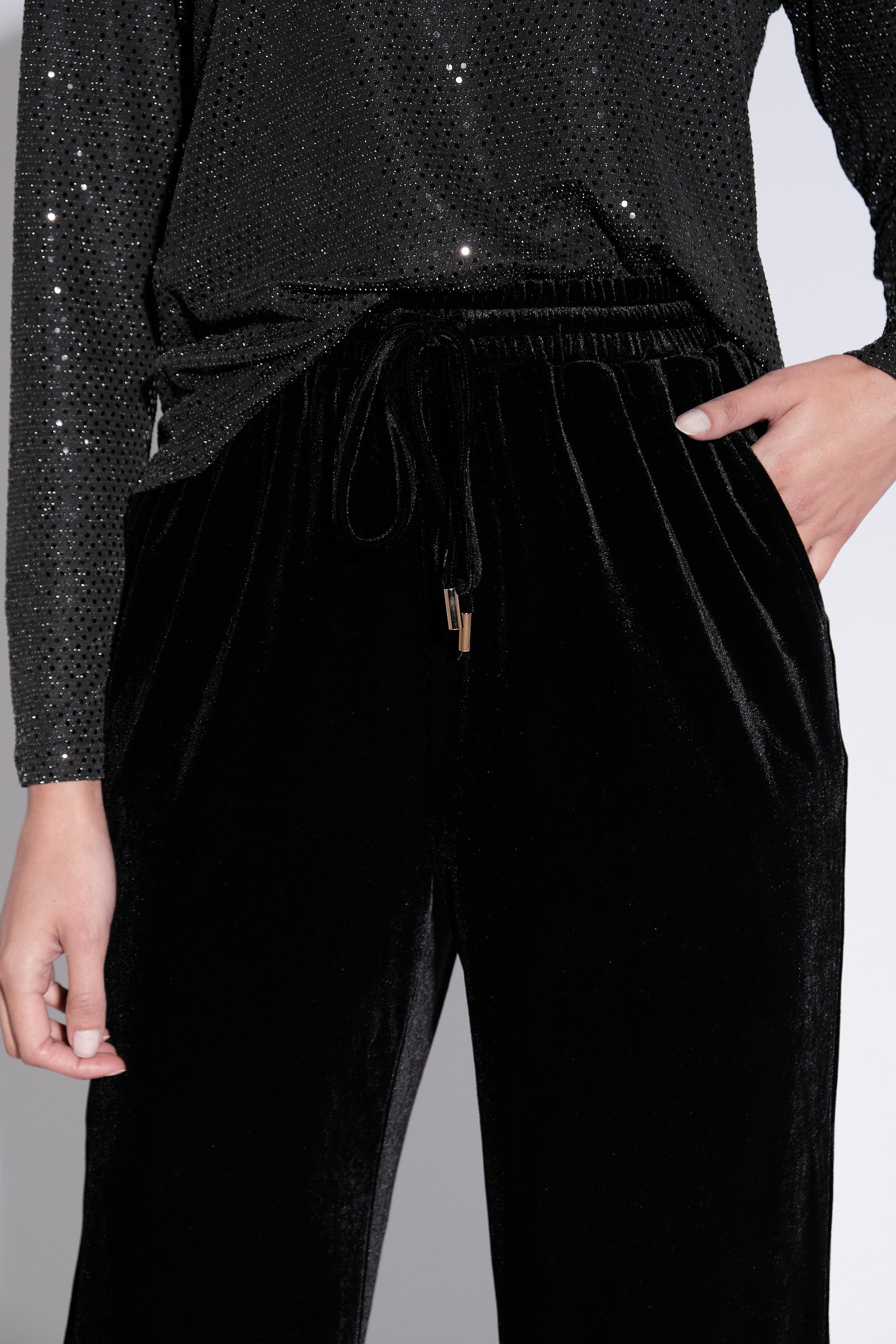 Nuccia Velvet Trousers in Black - Detail 1