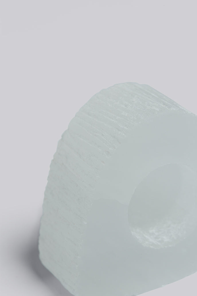 Selenite Heart Tea Holder - Detail 1