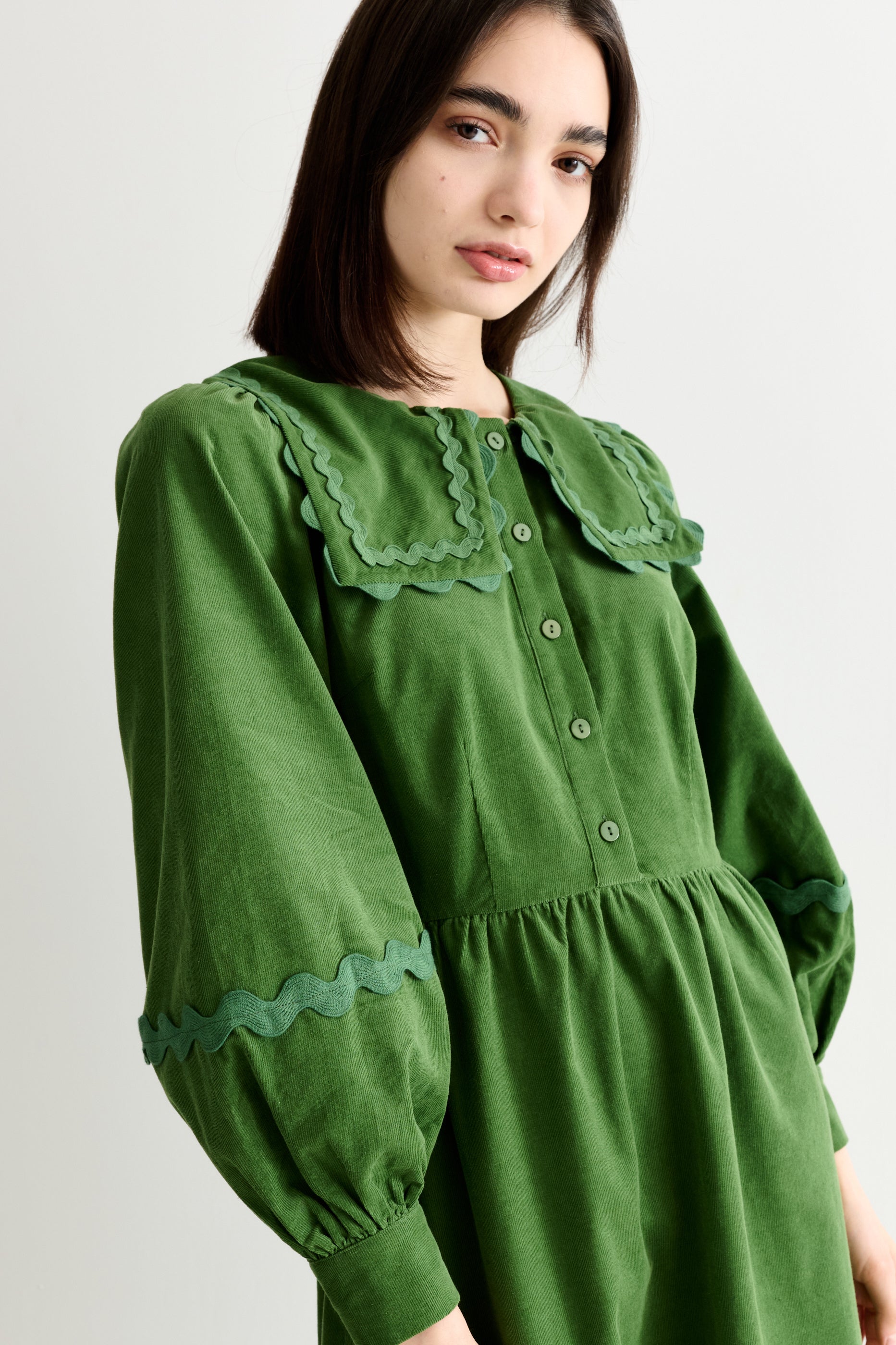 Prudence Babycord Big Collar Ric Rac Trim Midi Dress - Olive - Detail 2