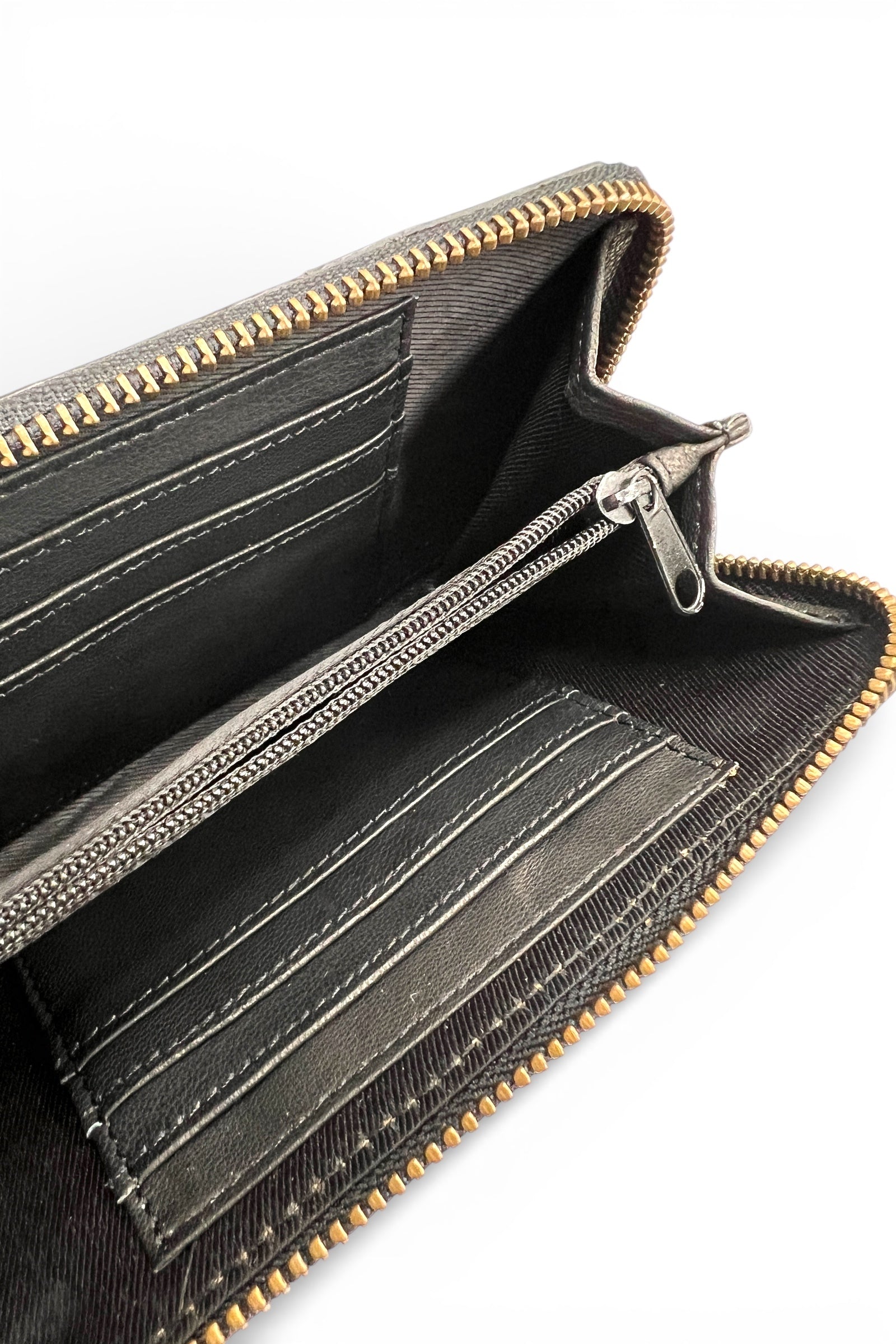 Hummingbird Embroidered Black Leather Zip Wallet