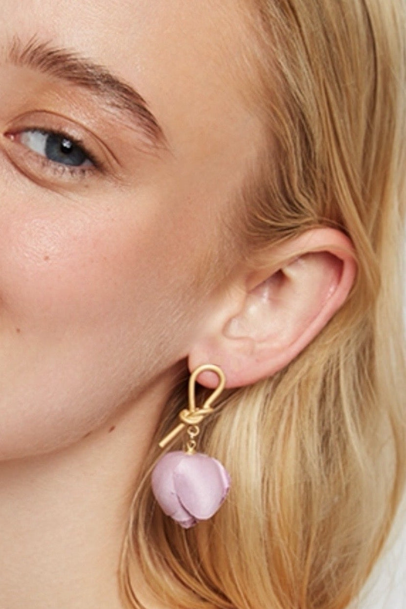 Rosy Dusty Pink Flower Drop Earrings