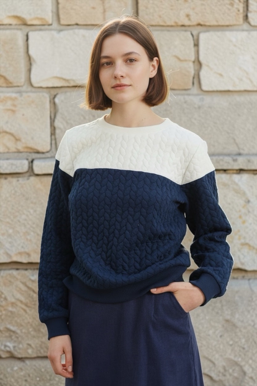 Jan 2 Colour Sweatshirt - Navy and White
