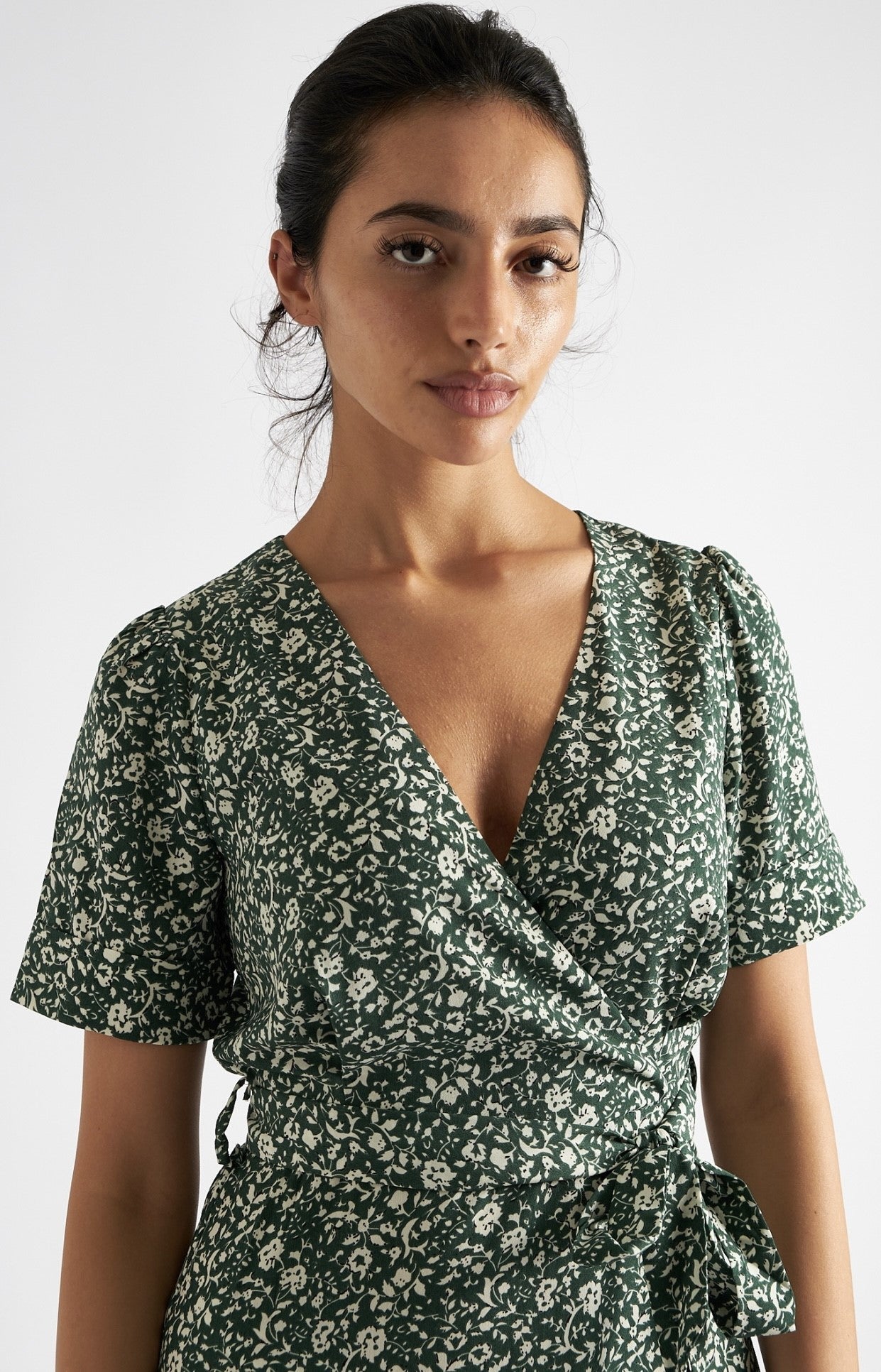 Emin Floral Print Tiered Midi Dress Green