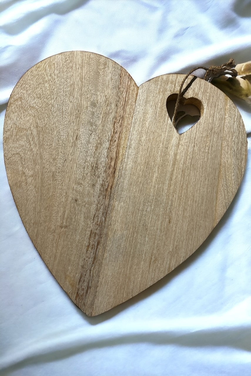Heart on sale chopping board