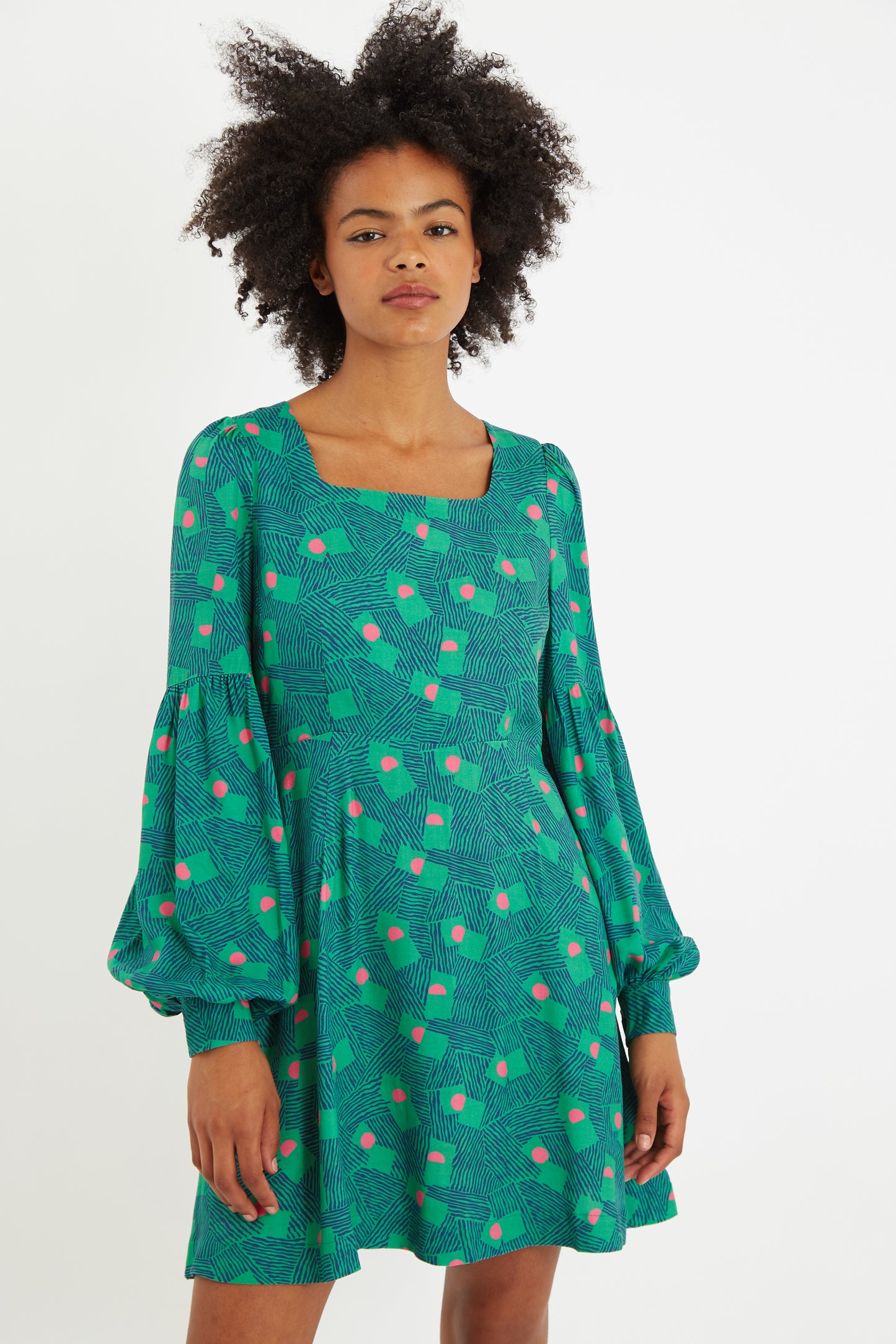 Bindy Bauhaus Abstract Print Square Neck Long Sleeve Dresses