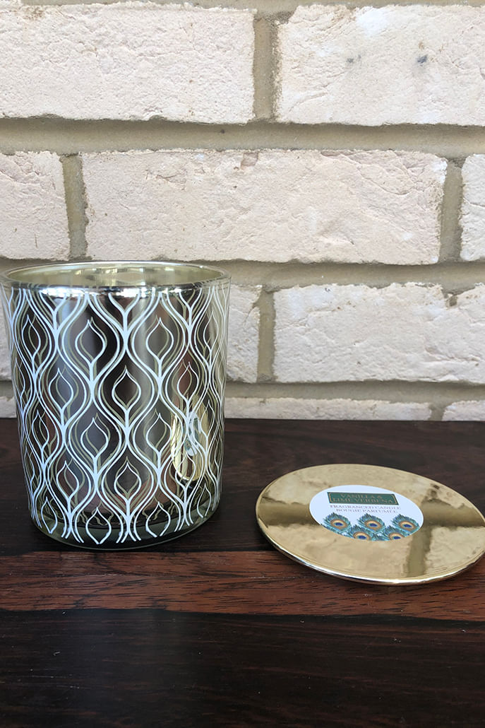 Vanilla And Lime Verbena Scented Peacock Design Candle Vanilla With Lid - Detail 1