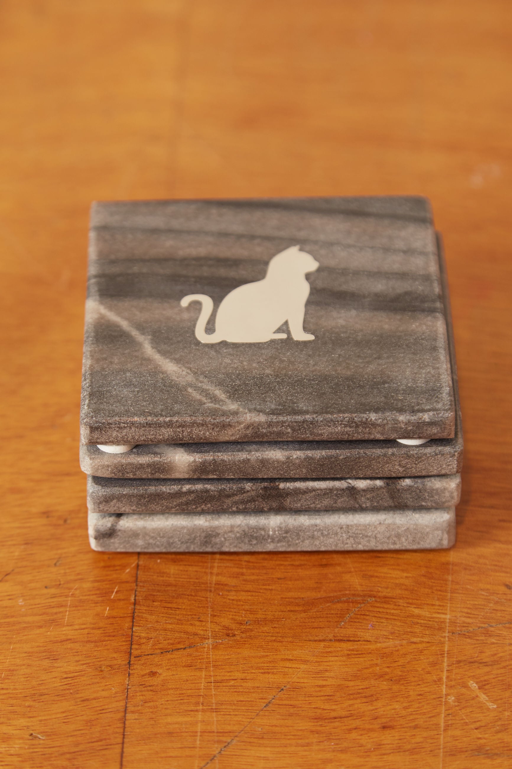 Set Of 4 Marble Coasters With Metallic Cat Design Dark Grey - Detail 1