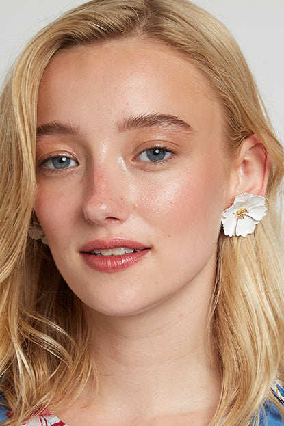 Jalicia Flower Stud Earring White - Front