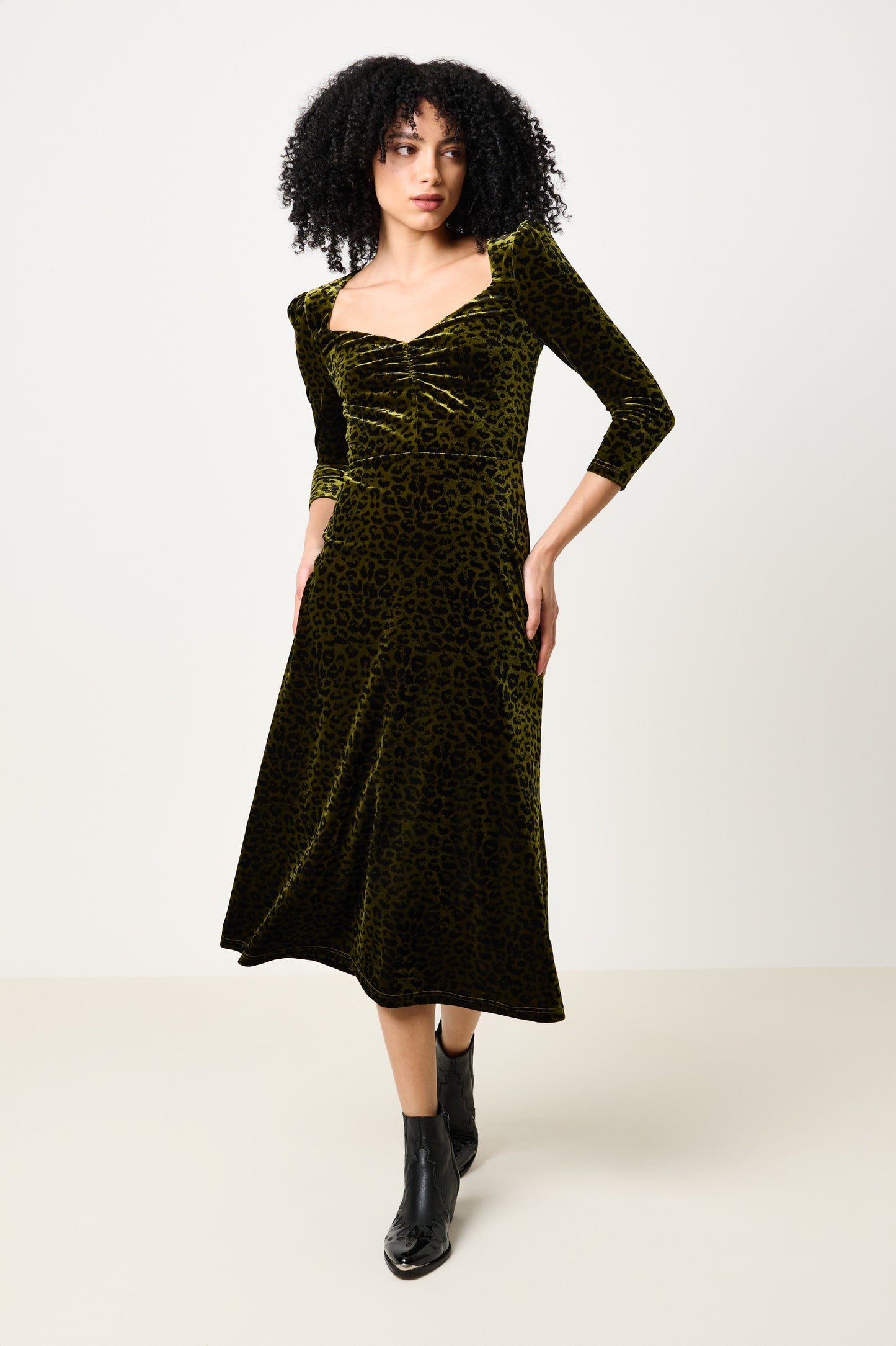 Ambrose Velvet Roar Midi Dress - Kiwi