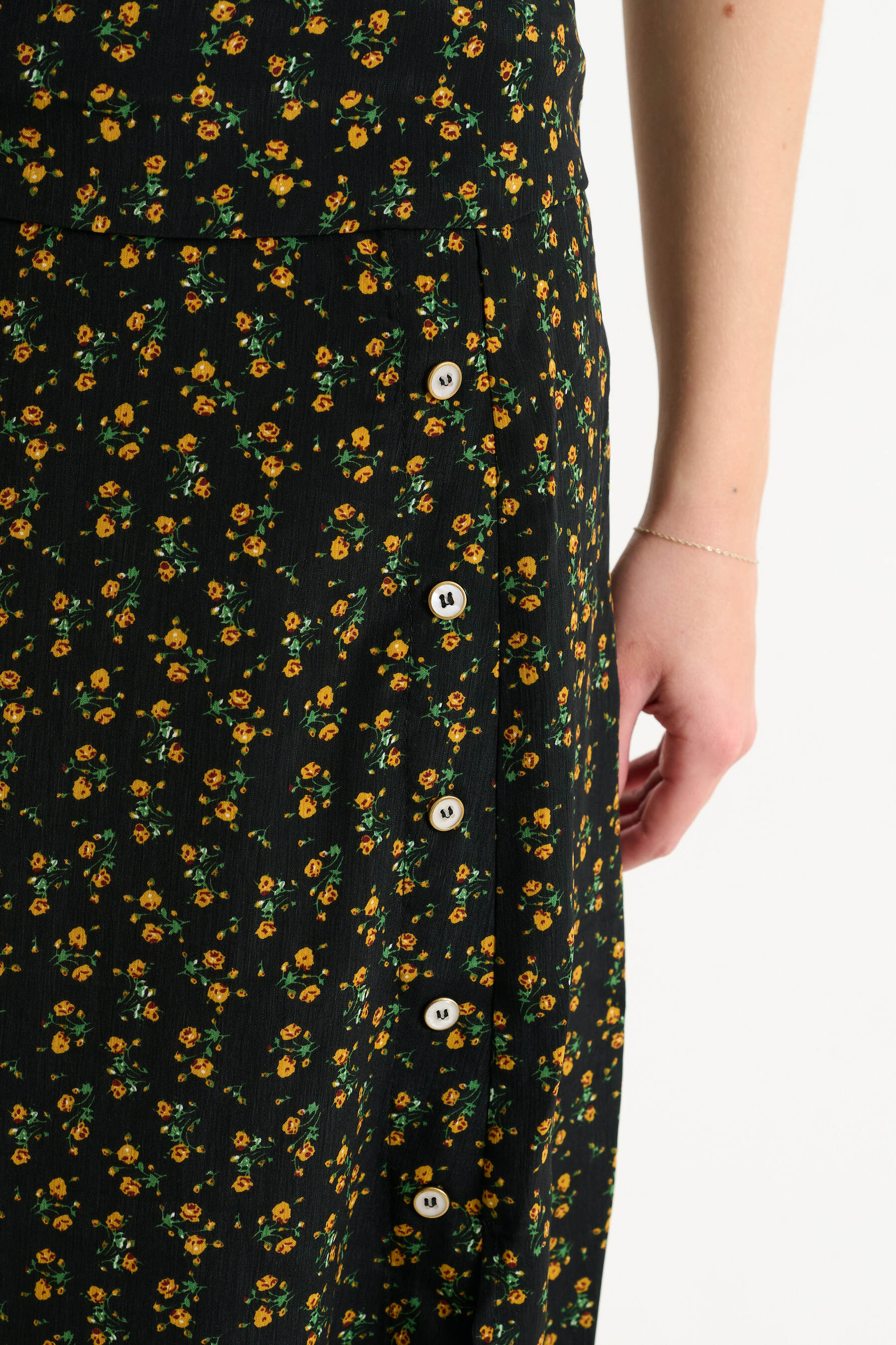 Barney Floral 13 Printed Midi Skirt