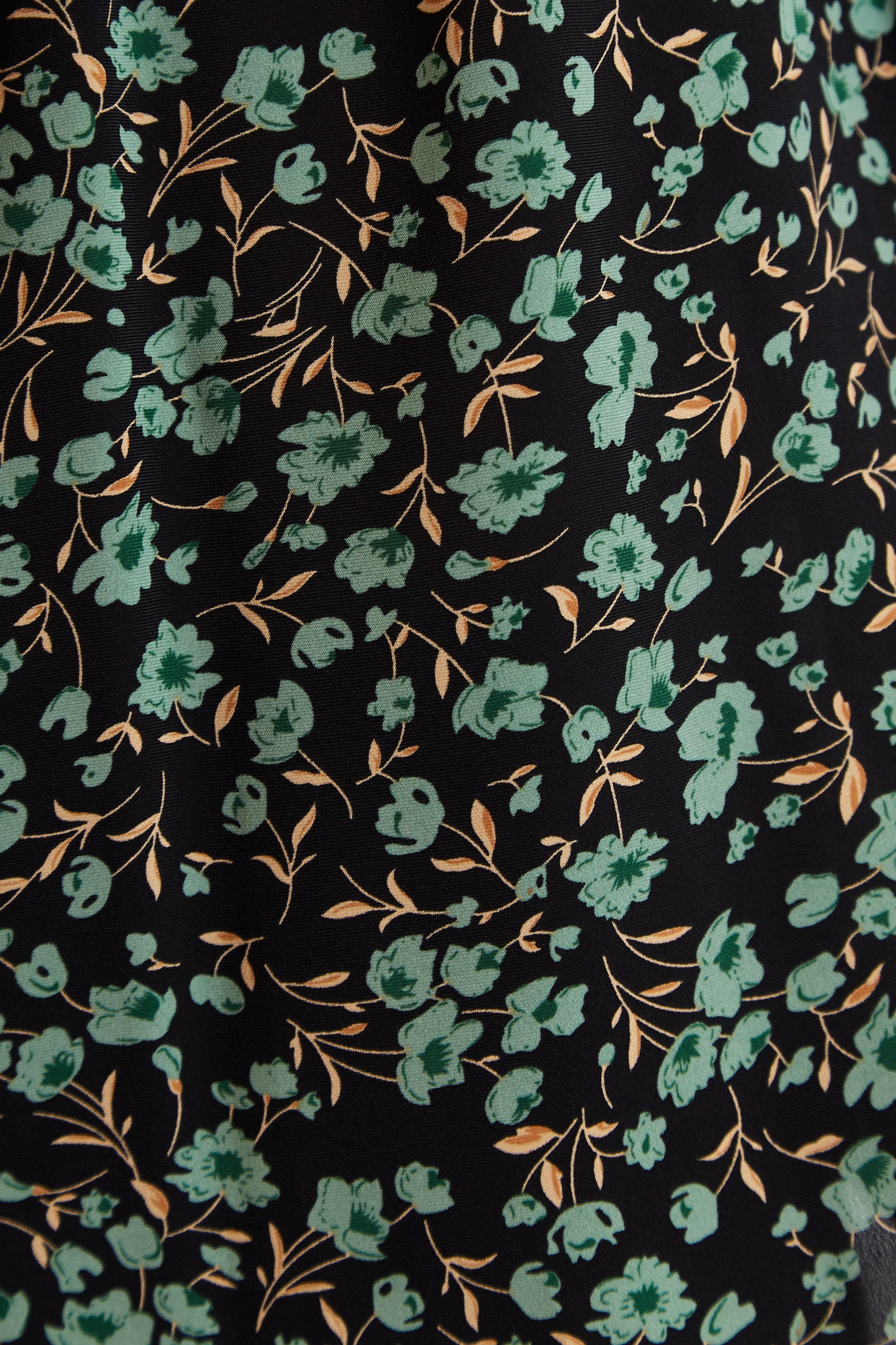 Kathlyn Fleur Vert Print Long Sleeve Midi Dress - Styled