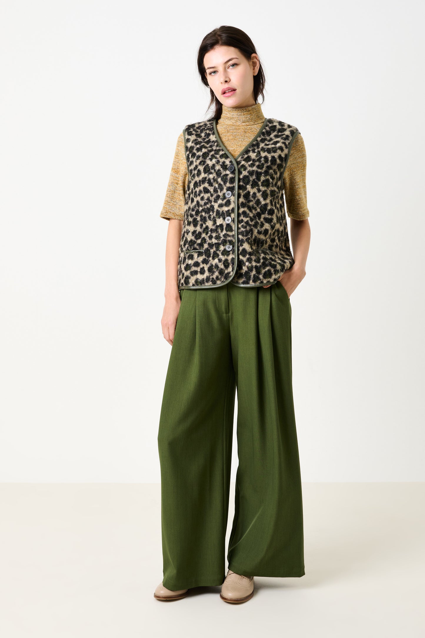 Chris Animal Print Gilet - Green