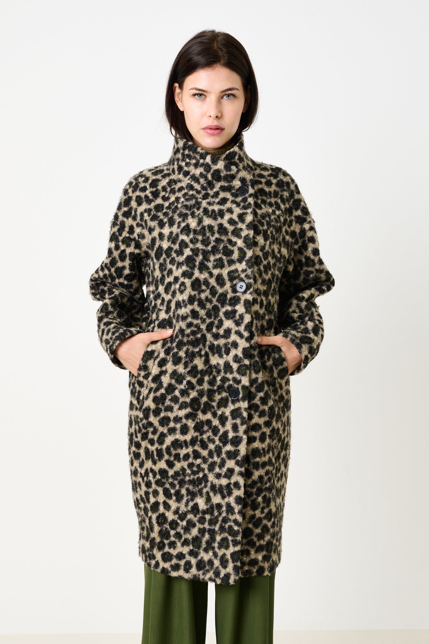 Donalda Animal Funnel Neck Coat - Green