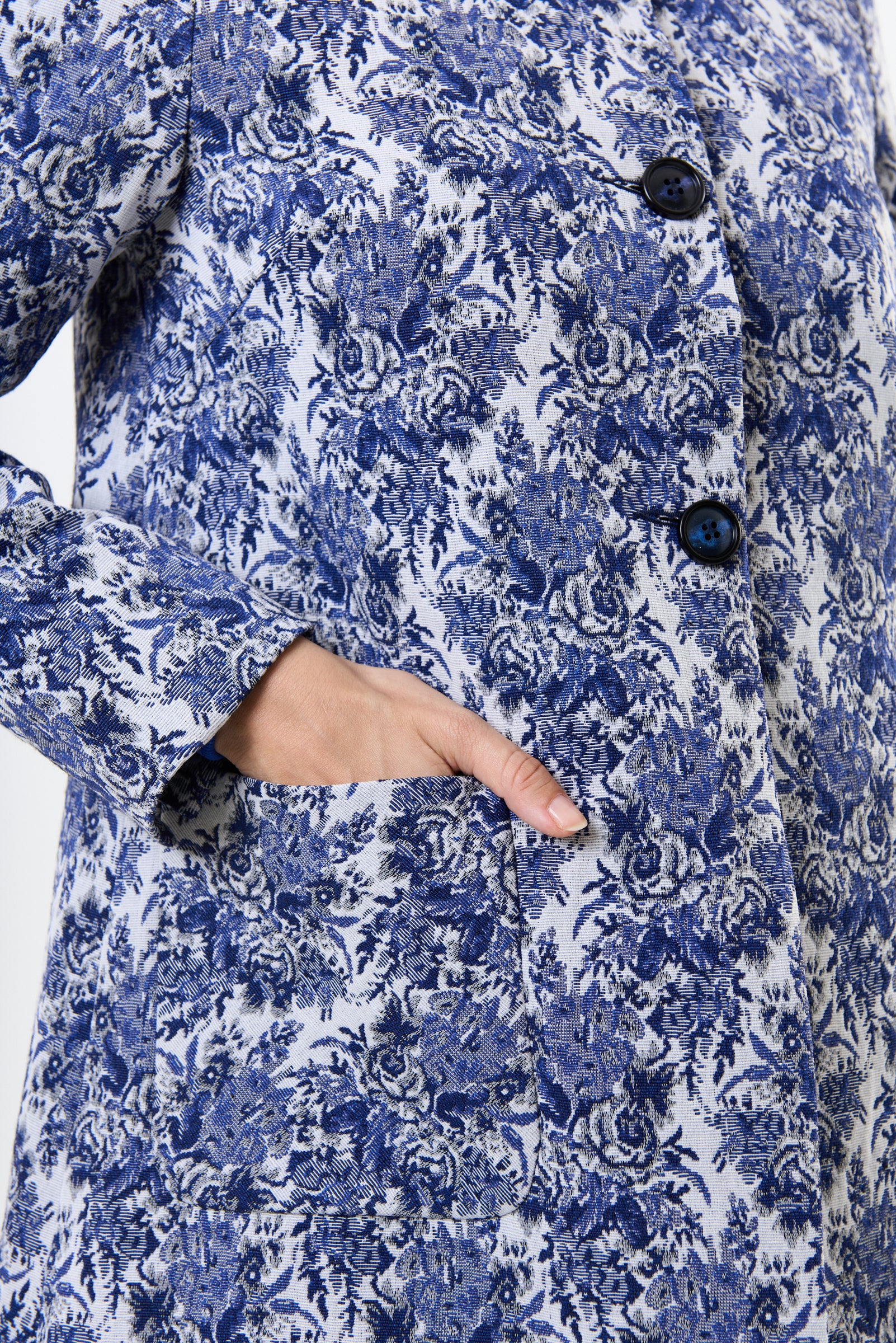 Dryden Wedgewood Jacquard Short Coat - Detail 2