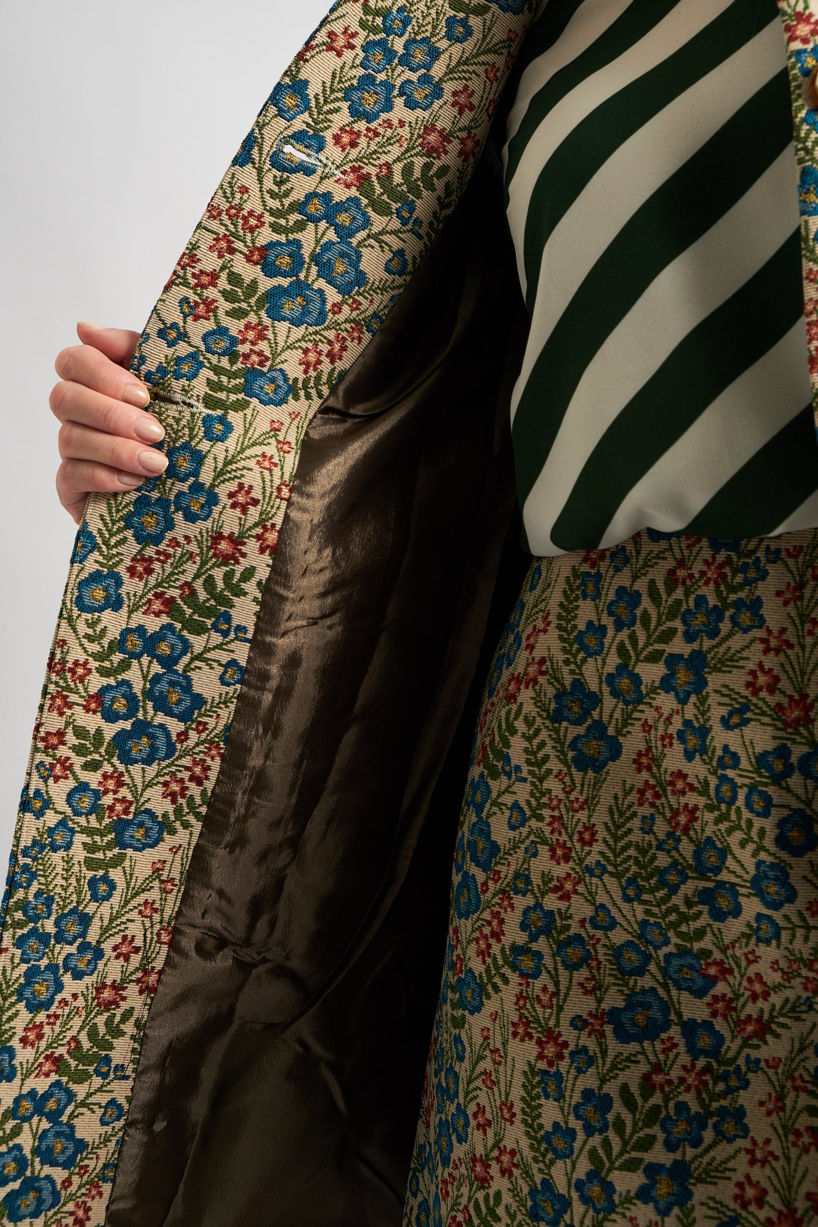 Joyous 2025 jacquard coat