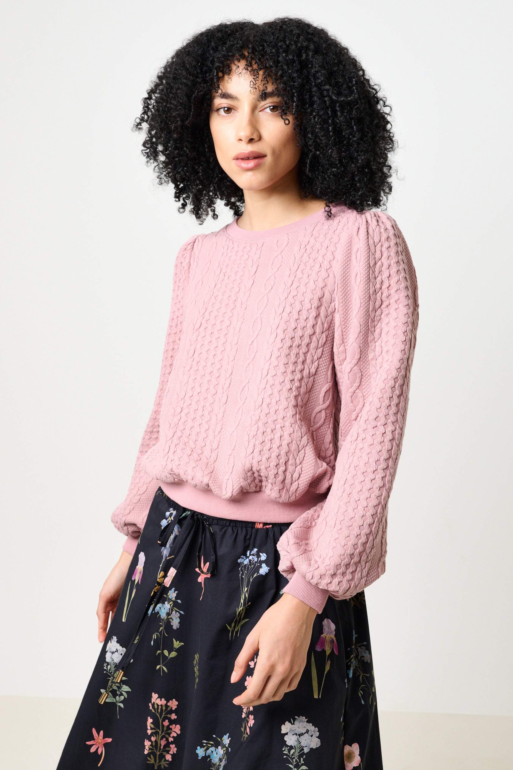 Ellie Cable Quilt Puff Sleeve Sweatshirt - Blush Pink - Detail 2