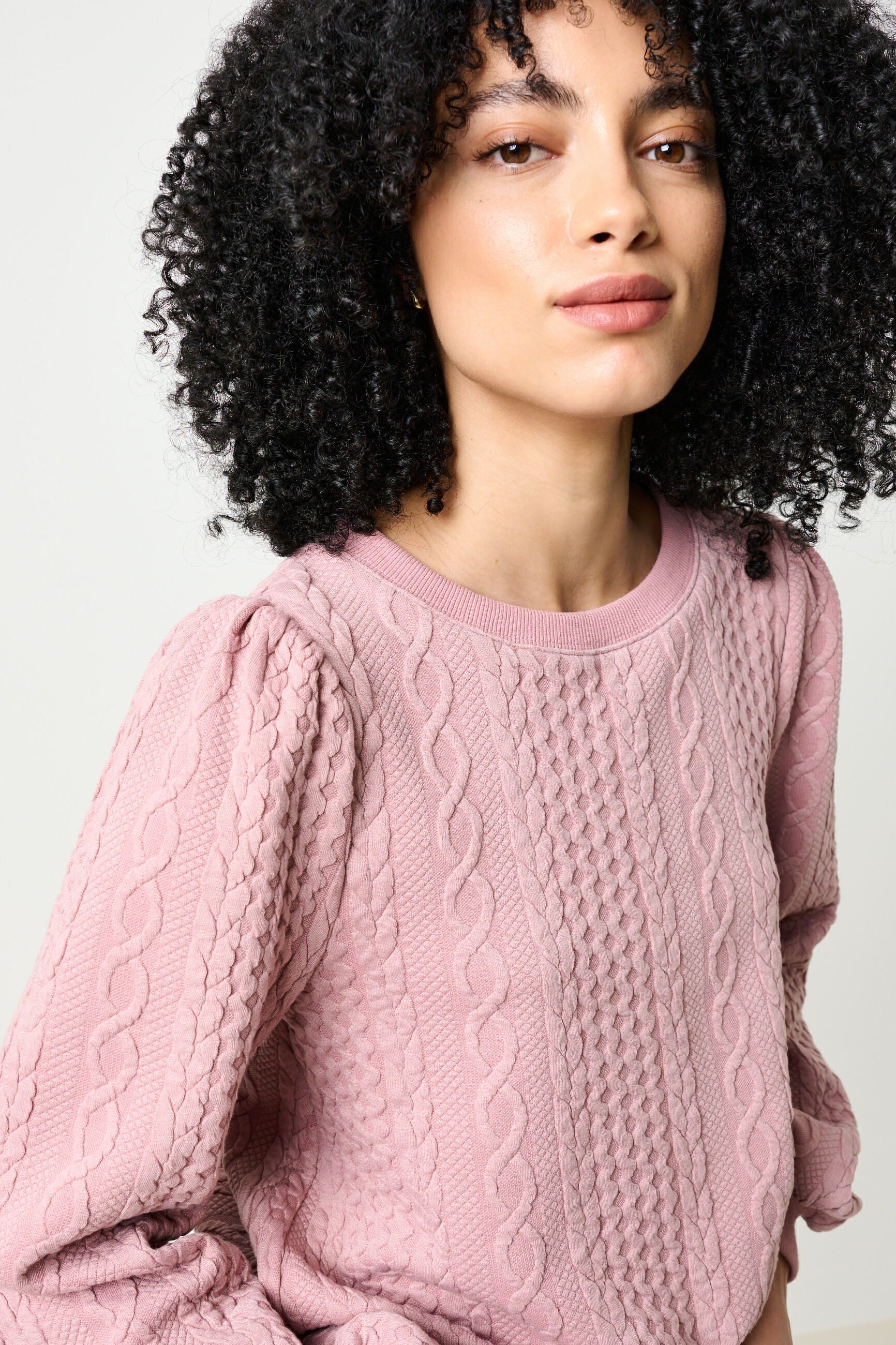Ellie Cable Quilt Puff Sleeve Sweatshirt - Blush Pink - Detail 1