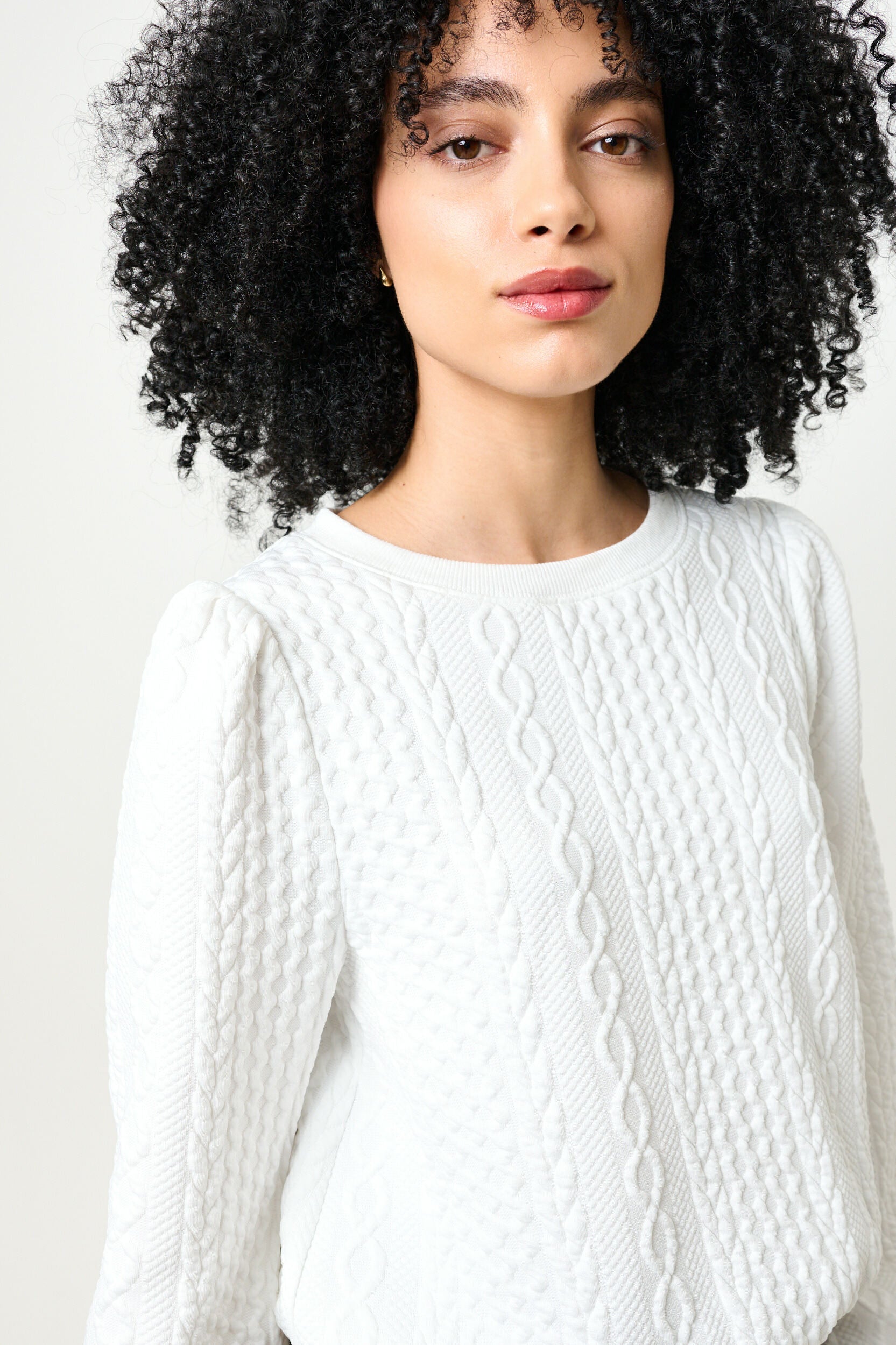 Ellie Cable Quilt Puff Sleeve Sweatshirt - White