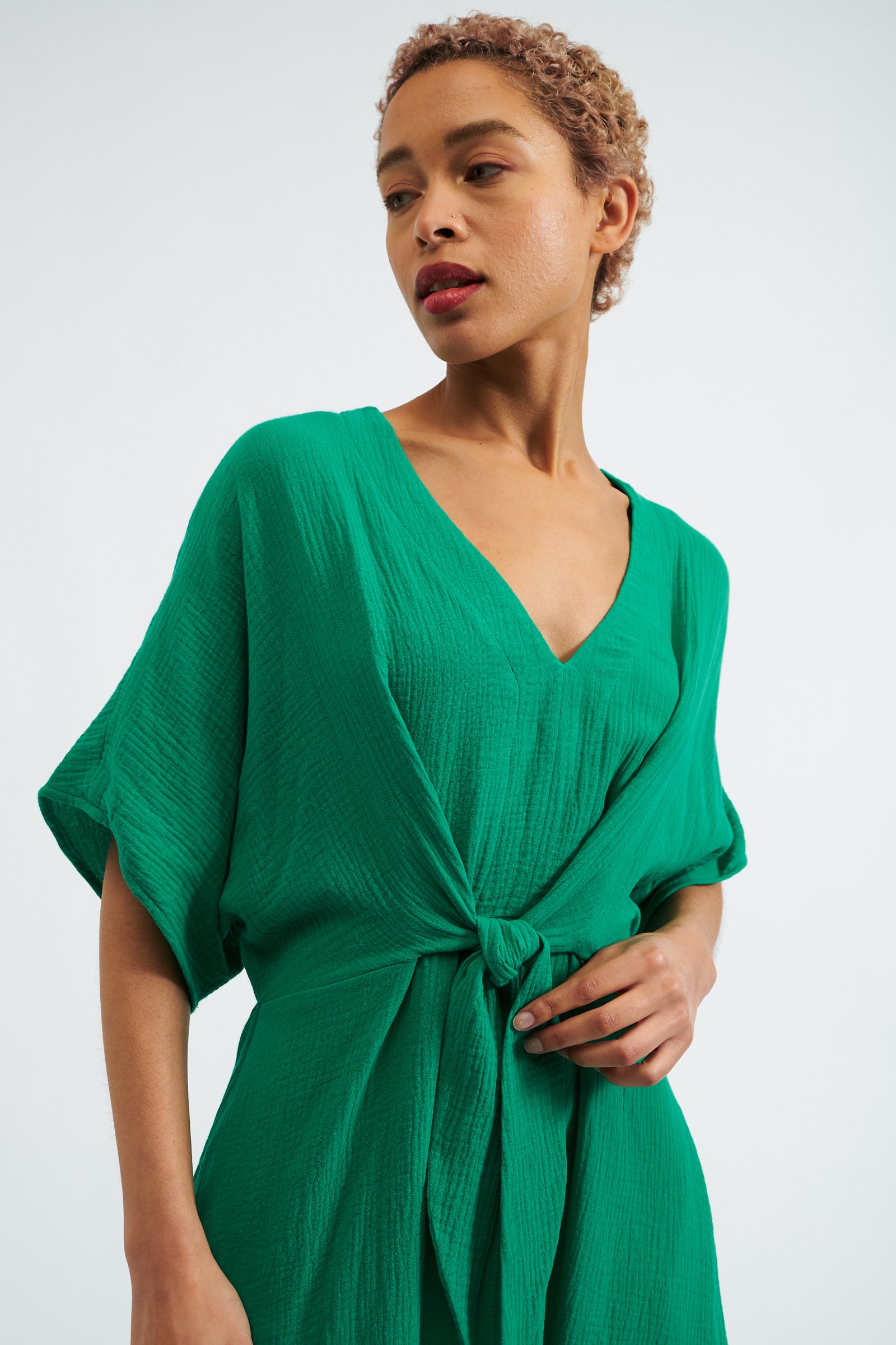 Elody Double Gauze Tie Waist Midi Dress - Green - Detail 1