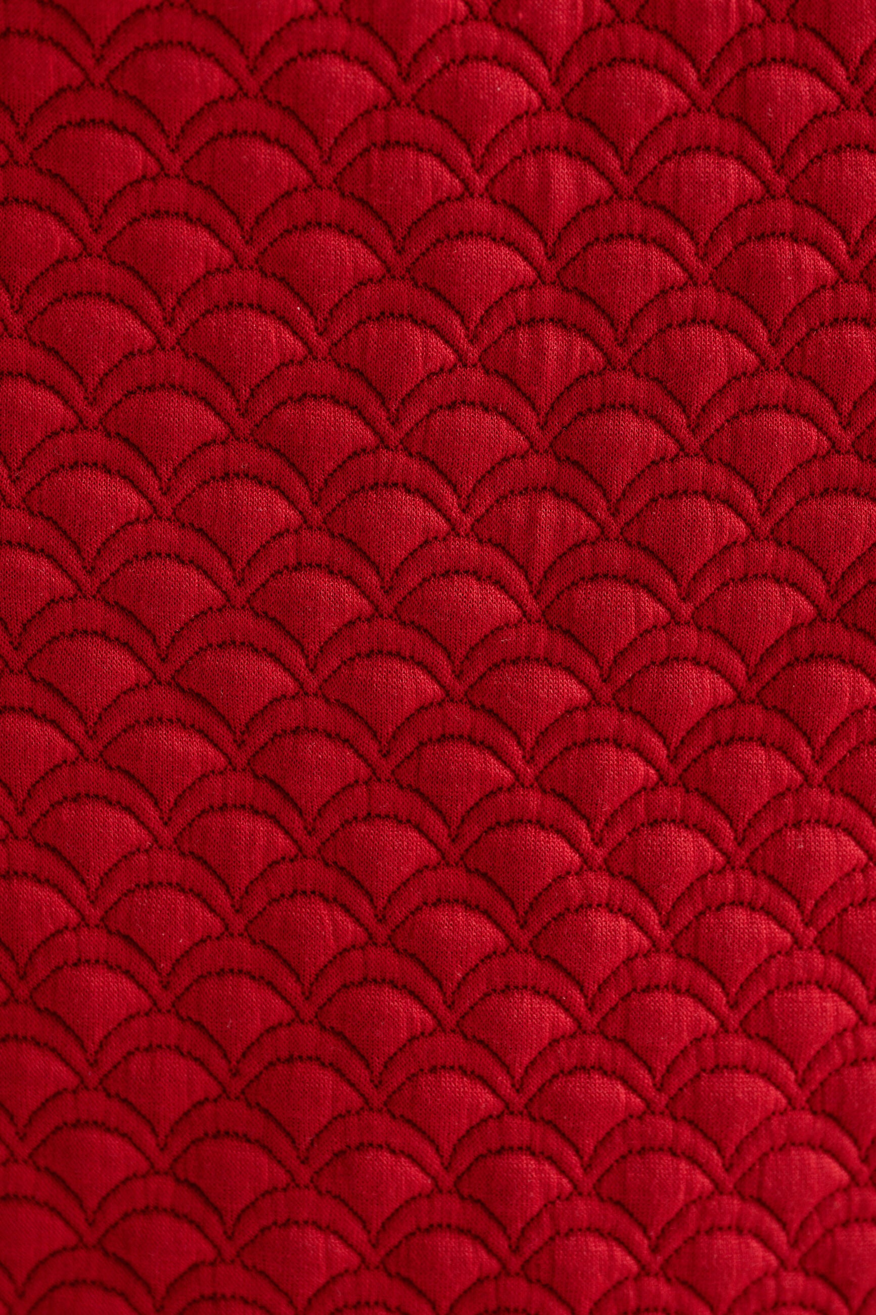 Flory Scallop Quilt Wide Leg Trouser - Wine Red - Detail 4