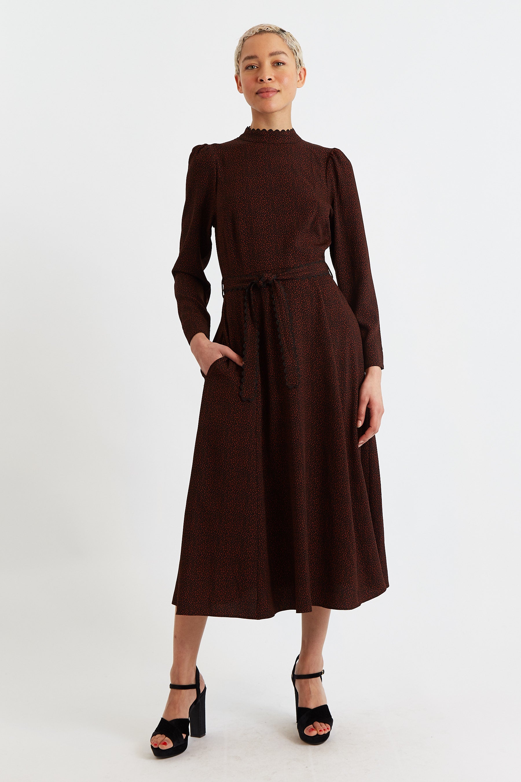Everly Freckle Print Long Sleeve Midi Dress - Front