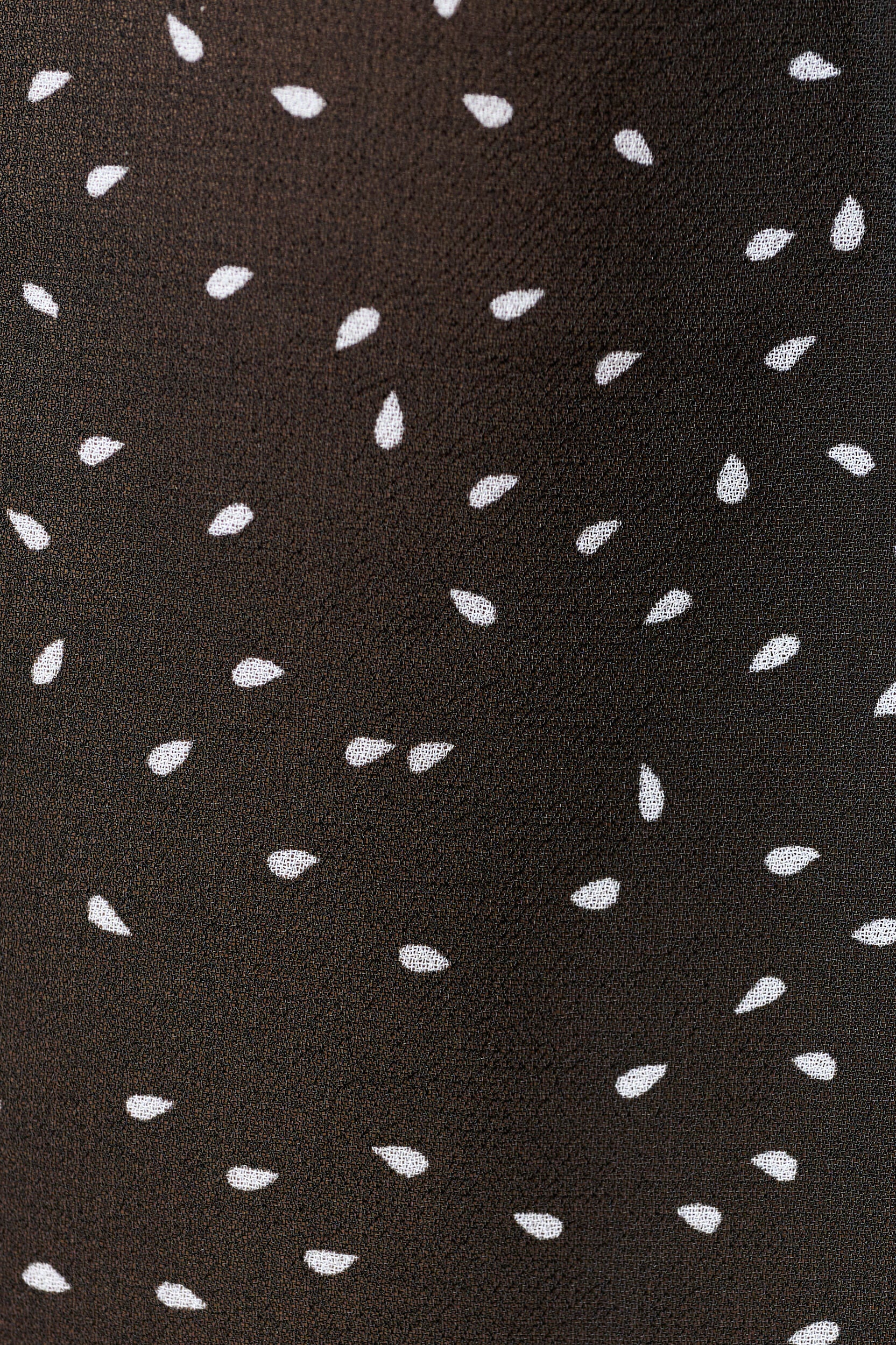 Riley Raindrop Pleated Midi Skirt - Black - Detail 3