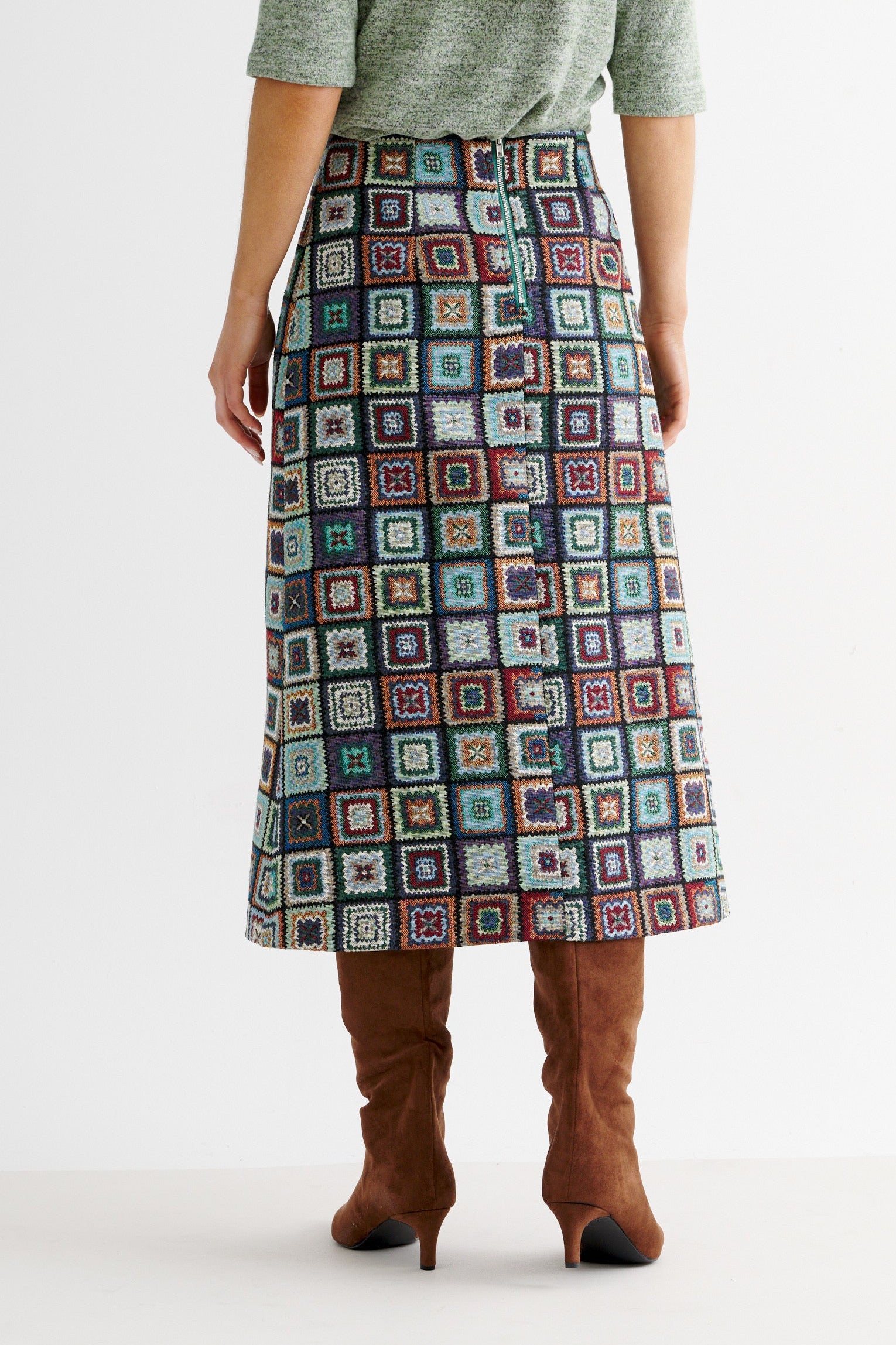 Buffy 70's Patch Jacquard Midi Skirt - Detail 2